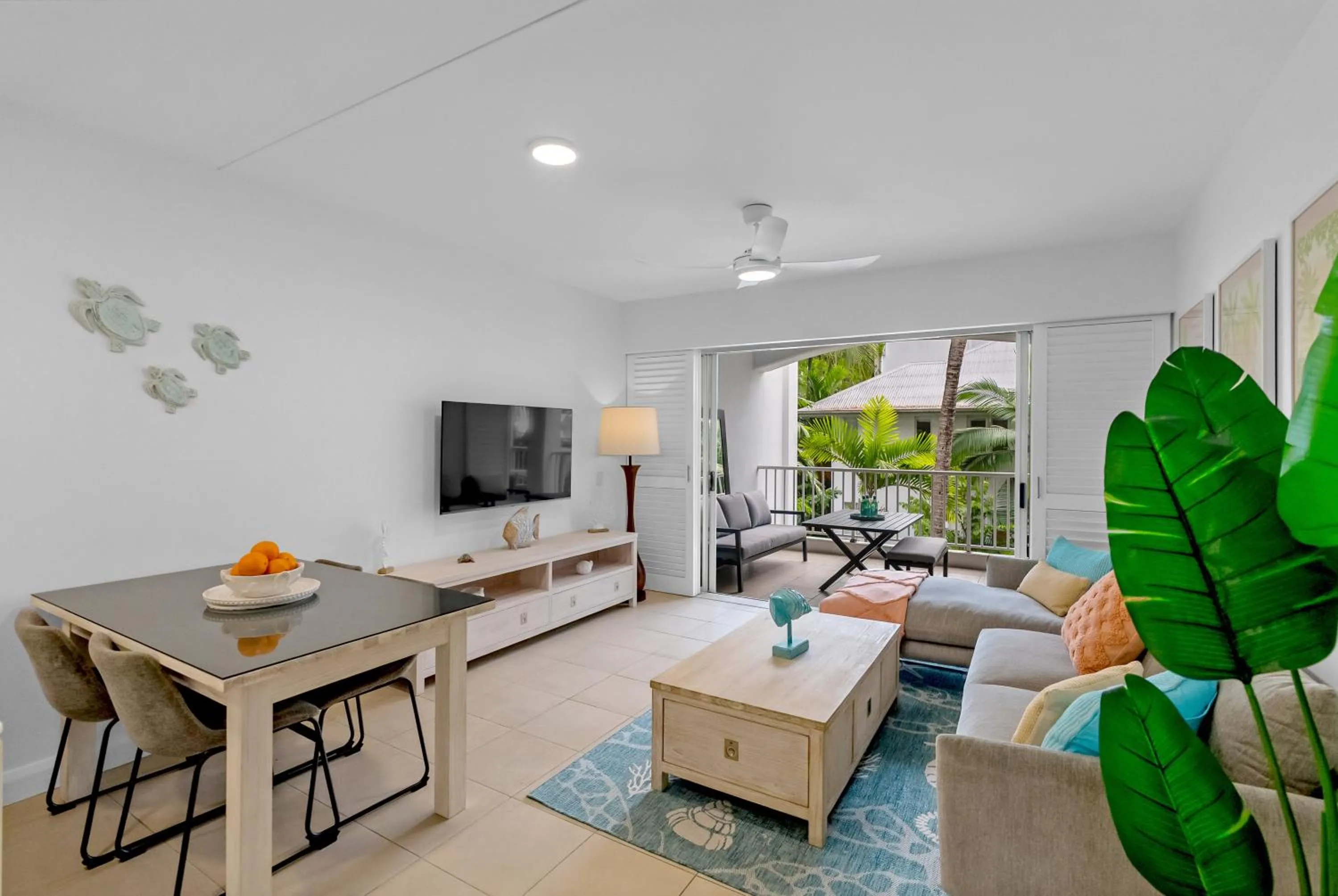 Living room in Elysium Private Apartments at Beach Club & Spa