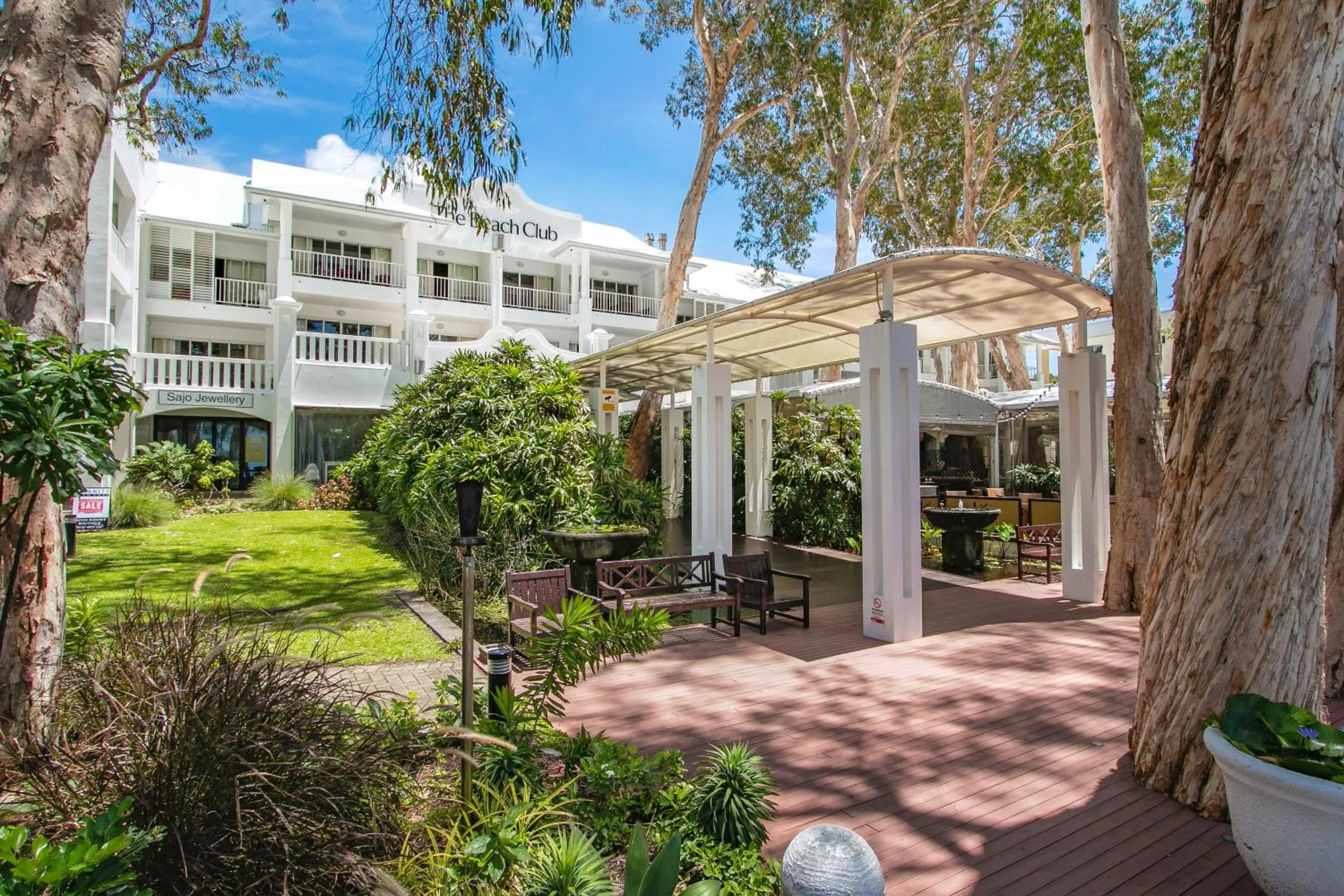 Property building in Elysium Private Apartments at Beach Club & Spa