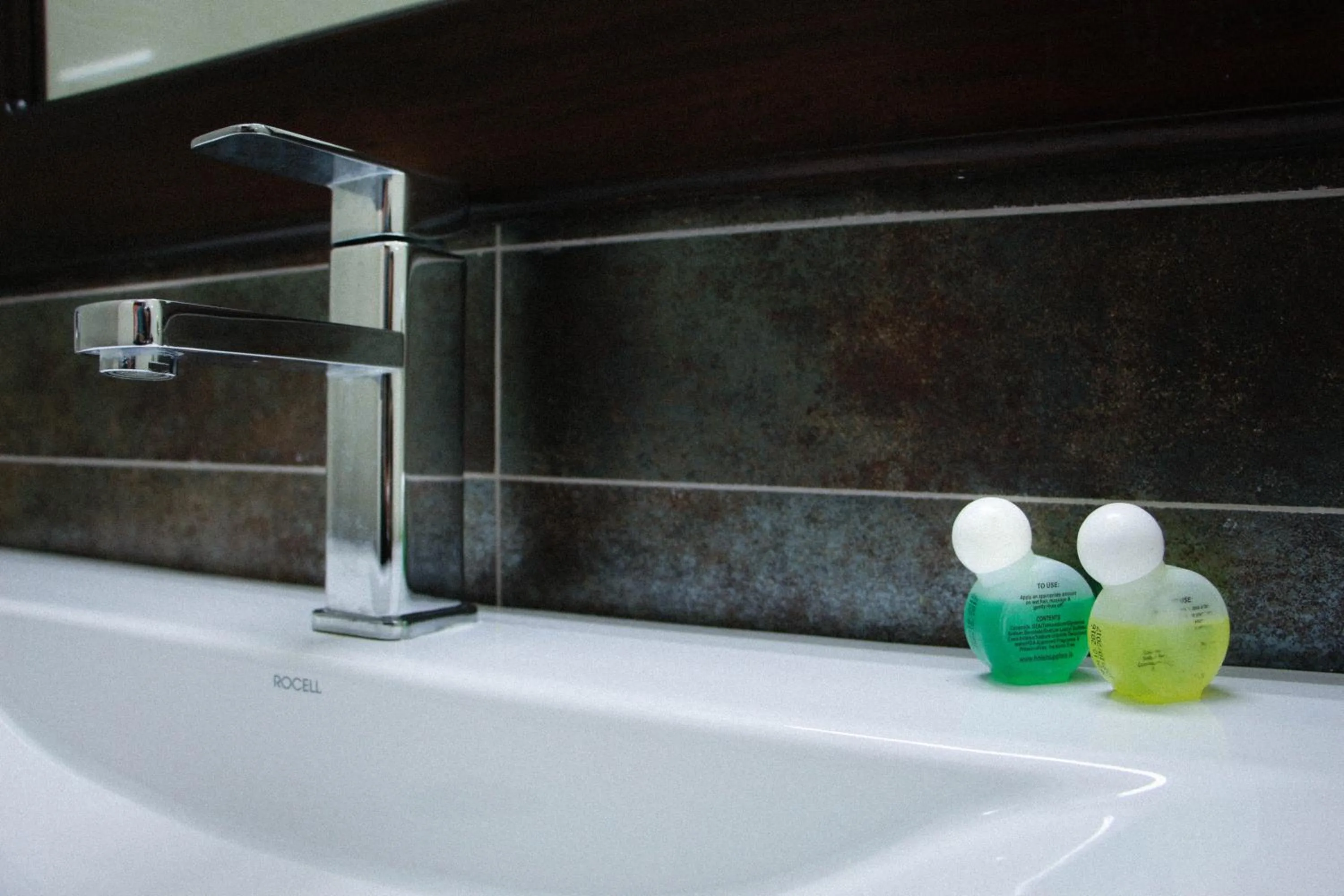 Bathroom in River Breeze Villa Bentota