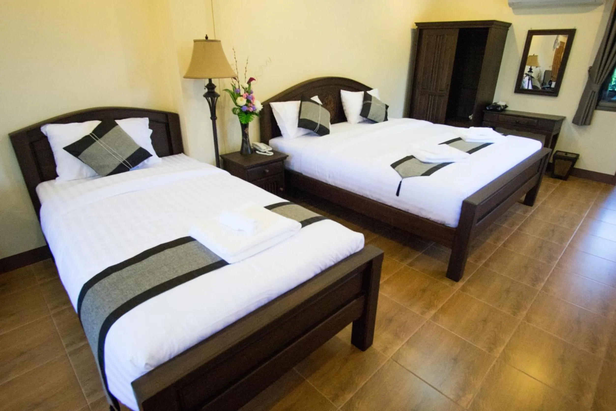 Bedroom, Bed in NanBaanKhun Hotel