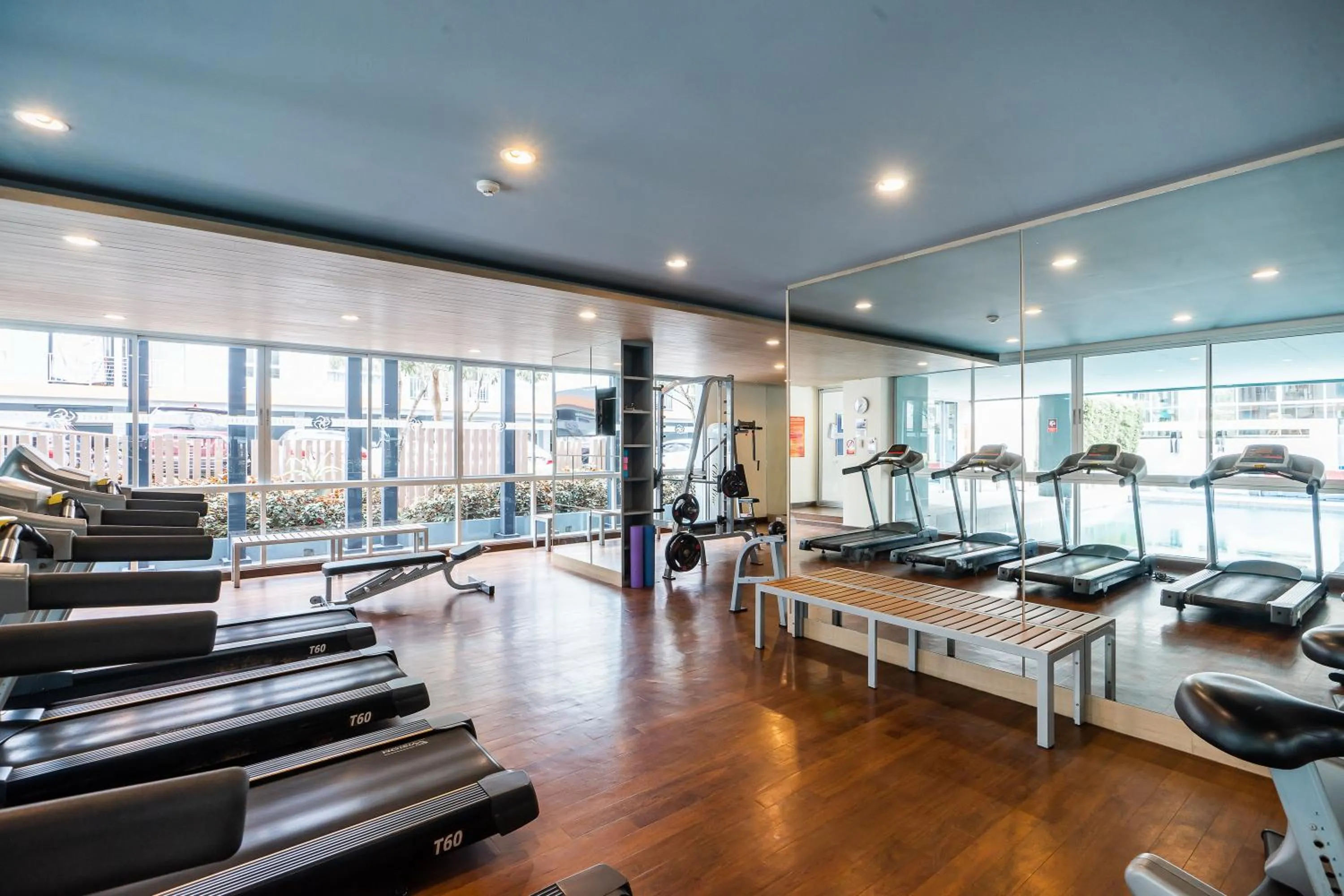 Fitness centre/facilities in The Grass Serviced Suites