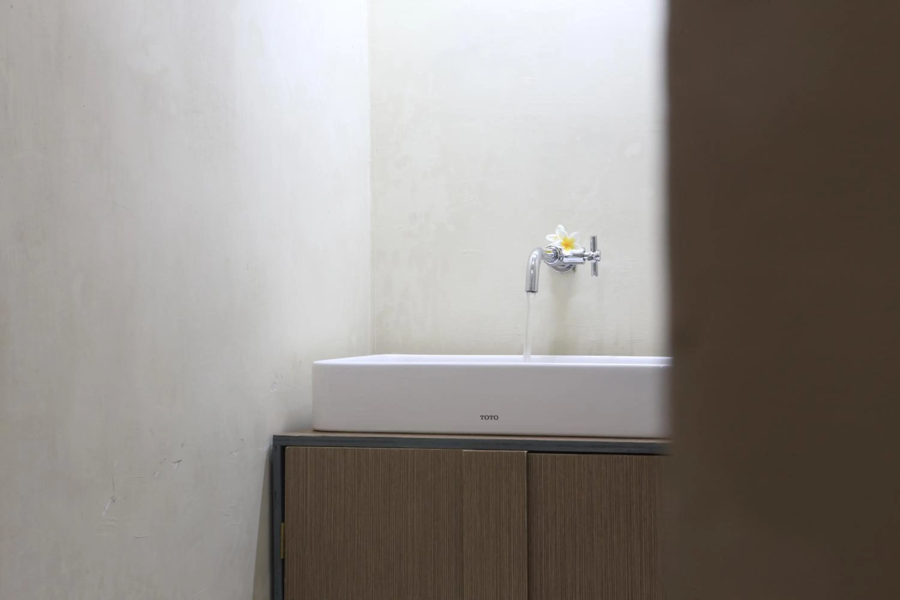 Bathroom in Aru House Ubud