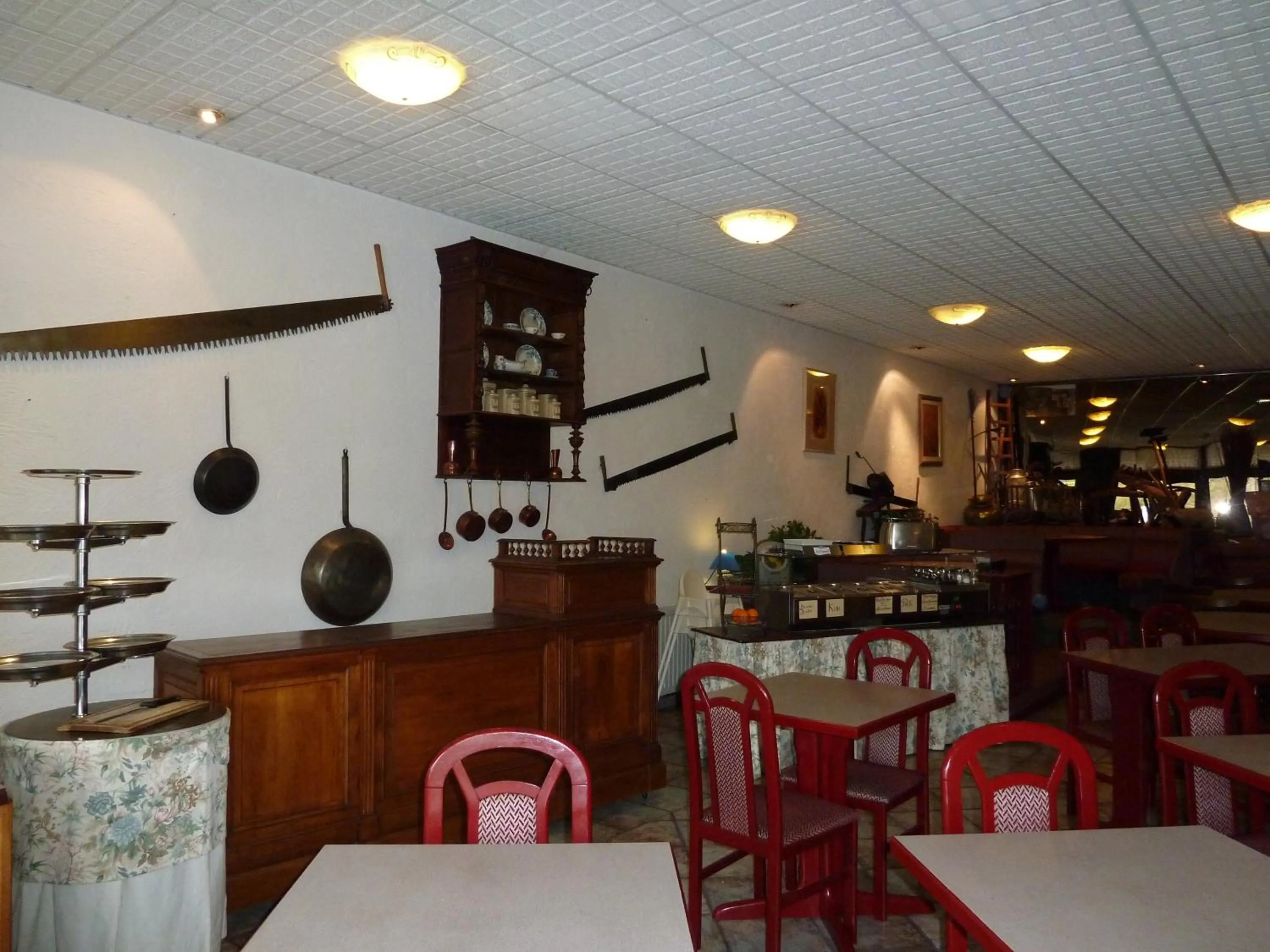 Restaurant/places to eat in Auberge d'Alsace Hotel de France