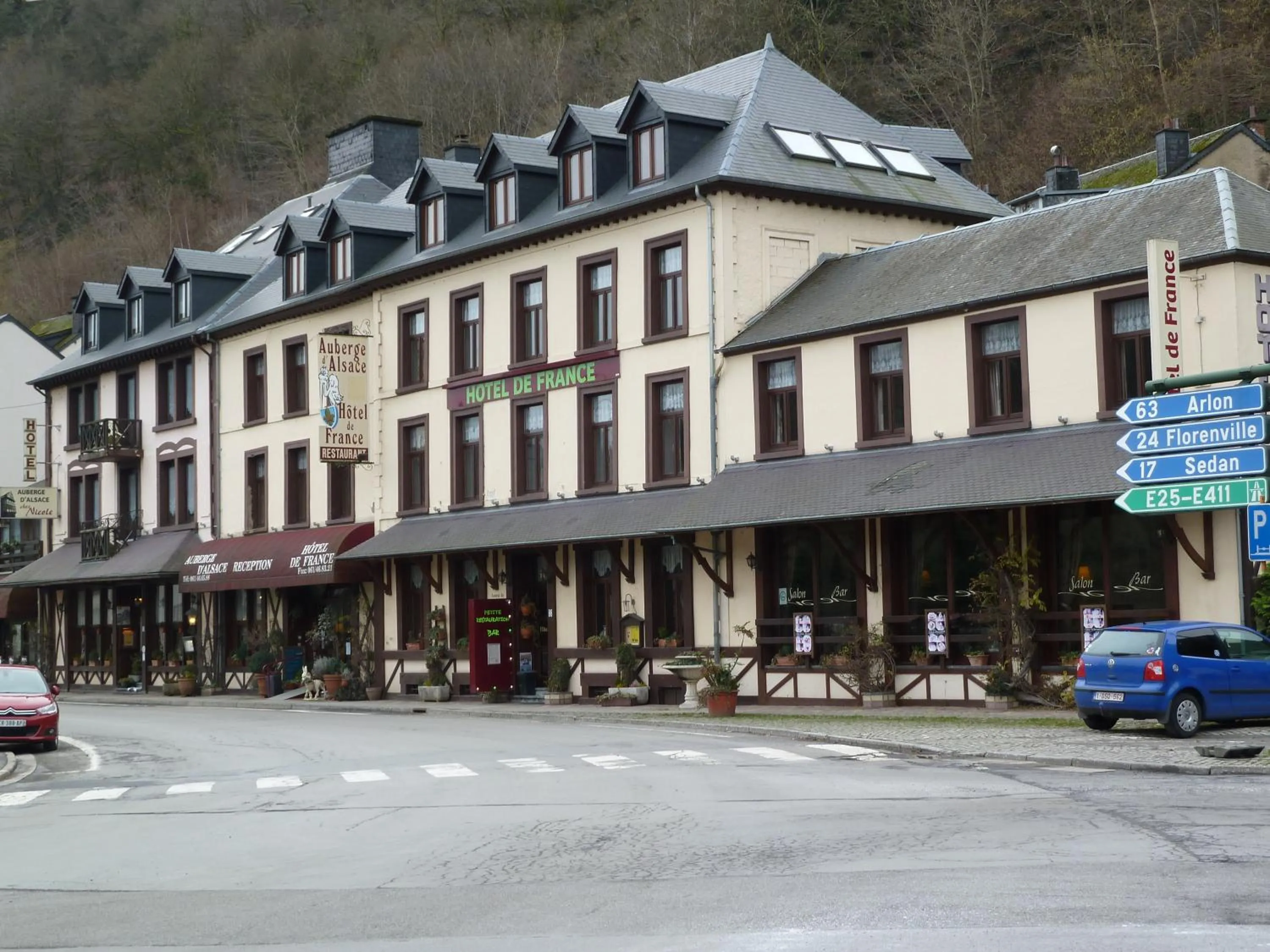 Facade/entrance in Auberge d'Alsace Hotel de France
