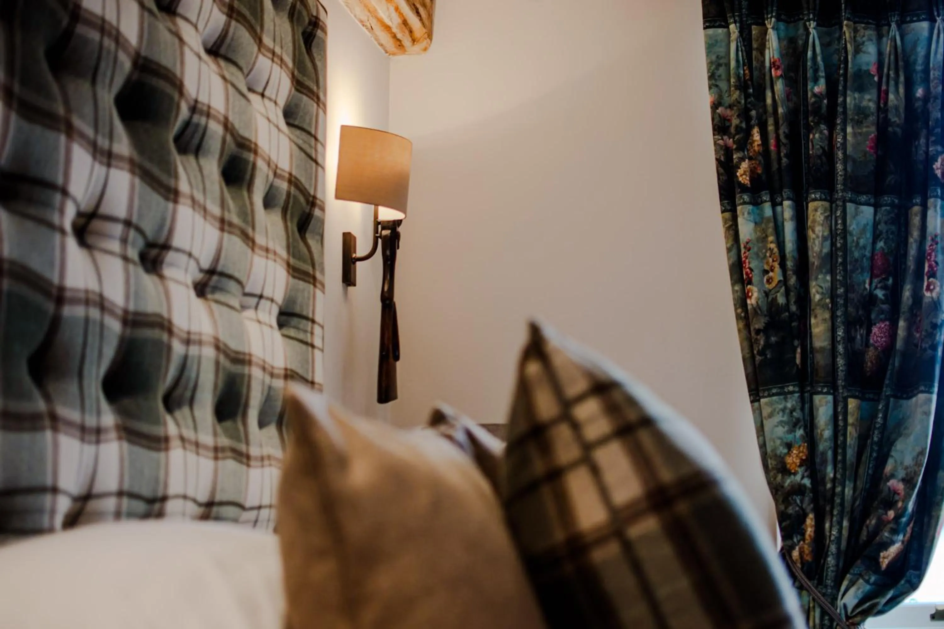 Bed in The White Hart Hotel