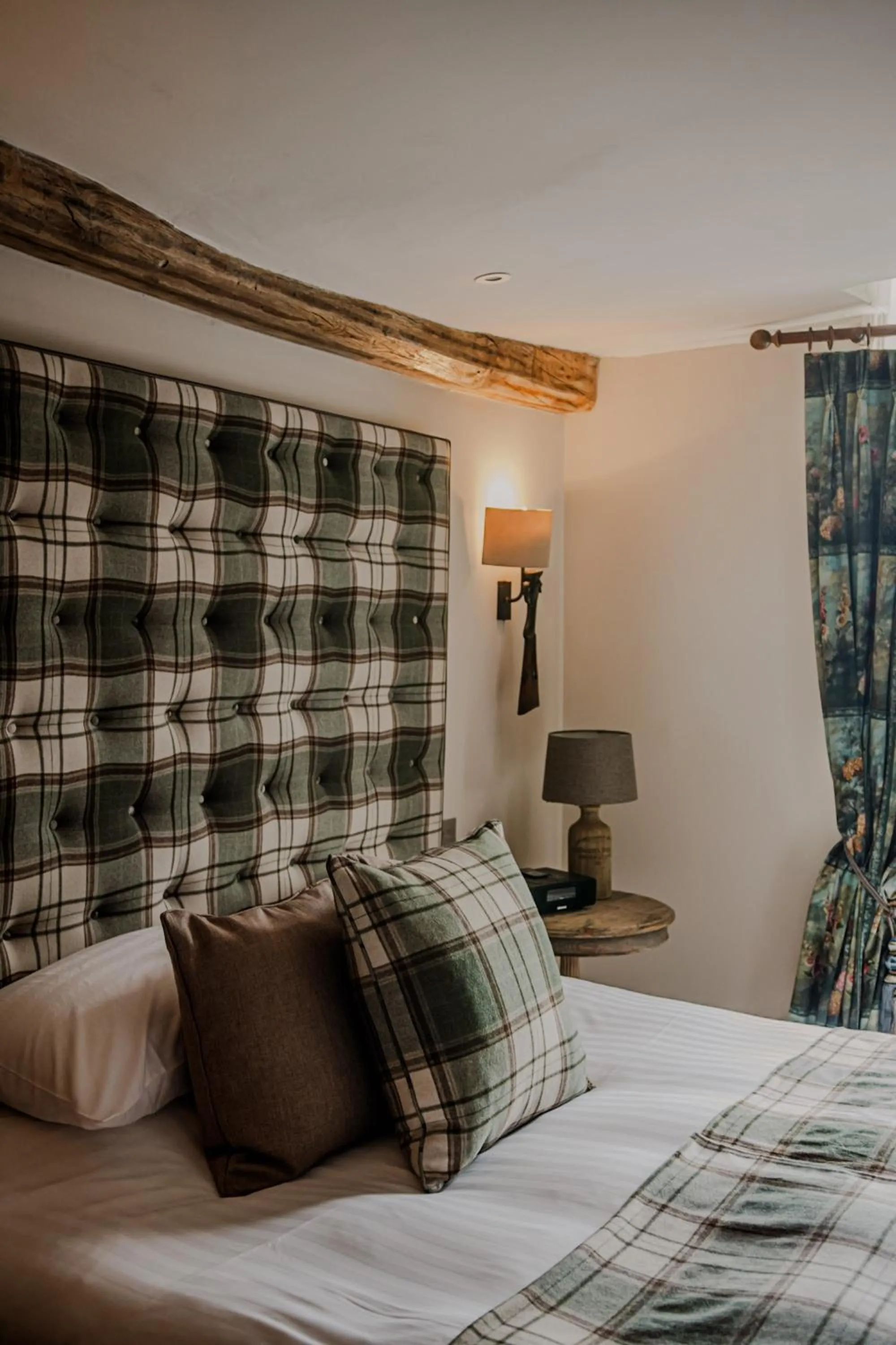 Bed in The White Hart Hotel