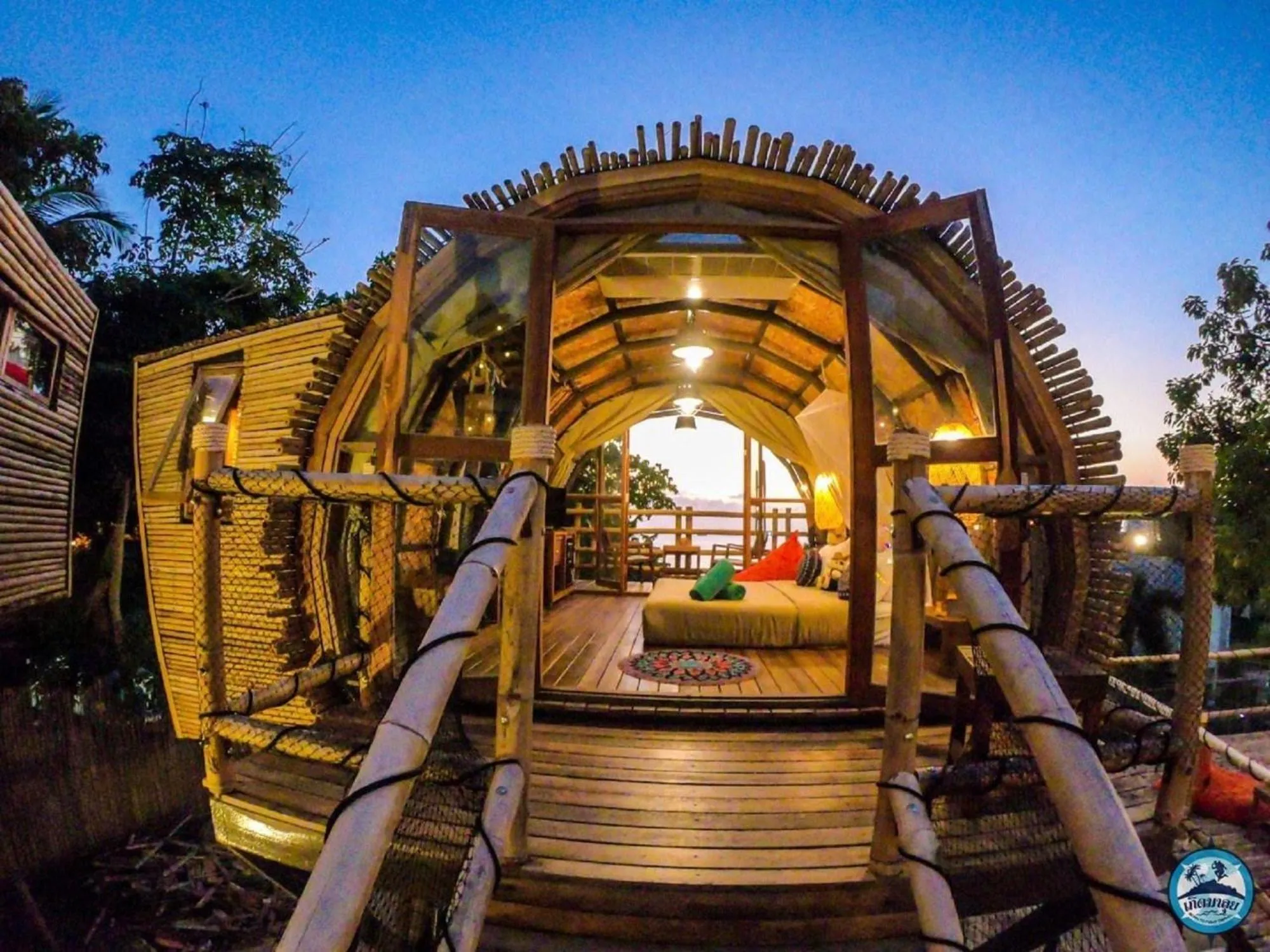 Photo of the whole room in The Mud - Eco Hotel