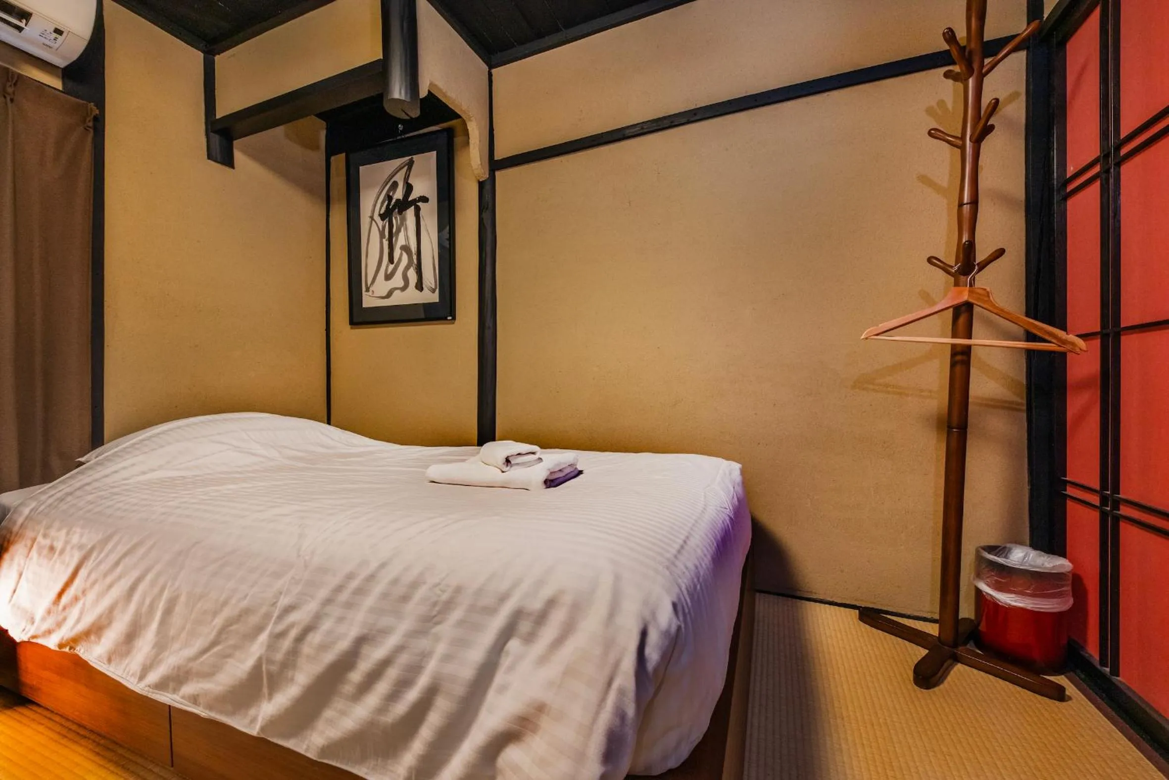 Bed in Shiki Homes NATSU