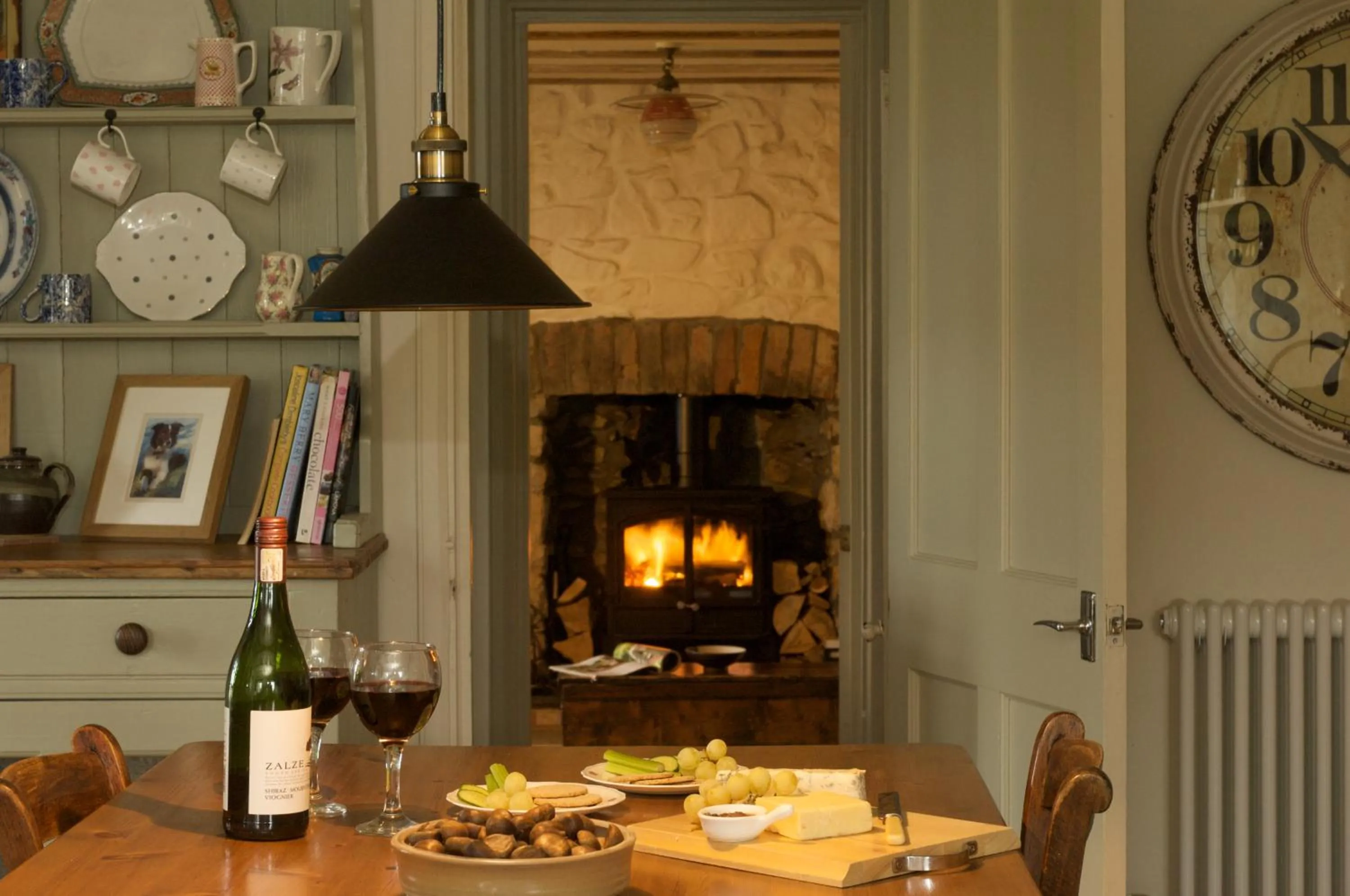 Kitchen or kitchenette in Llety Farm