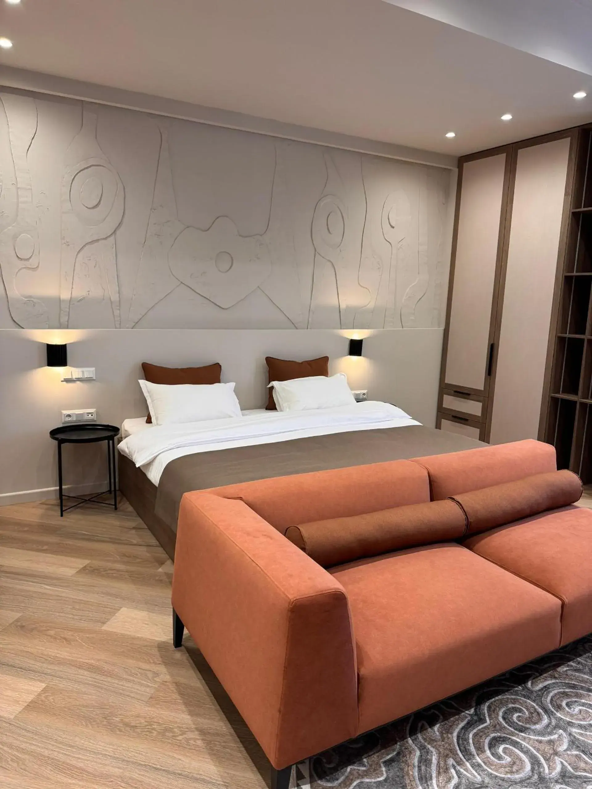 King Suite in Bugu Hotel Bishkek King Suite in Bugu Hotel Bishkek