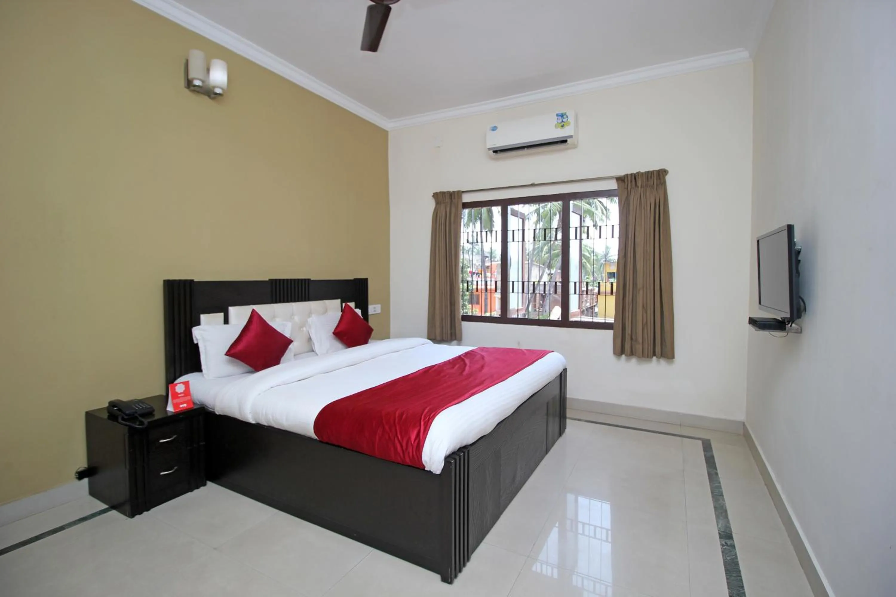 Bedroom, Bed in Super Hotel O Sai Leela