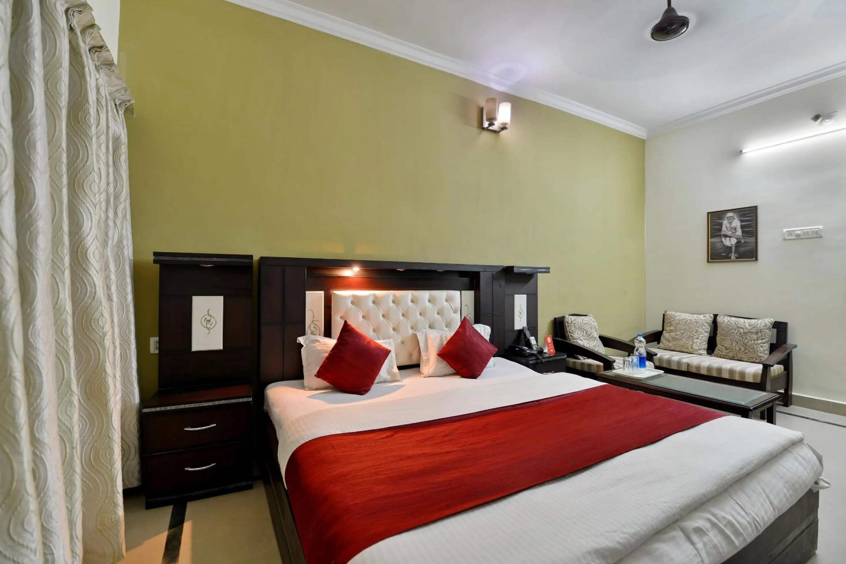 Bedroom, Bed in Super Hotel O Sai Leela