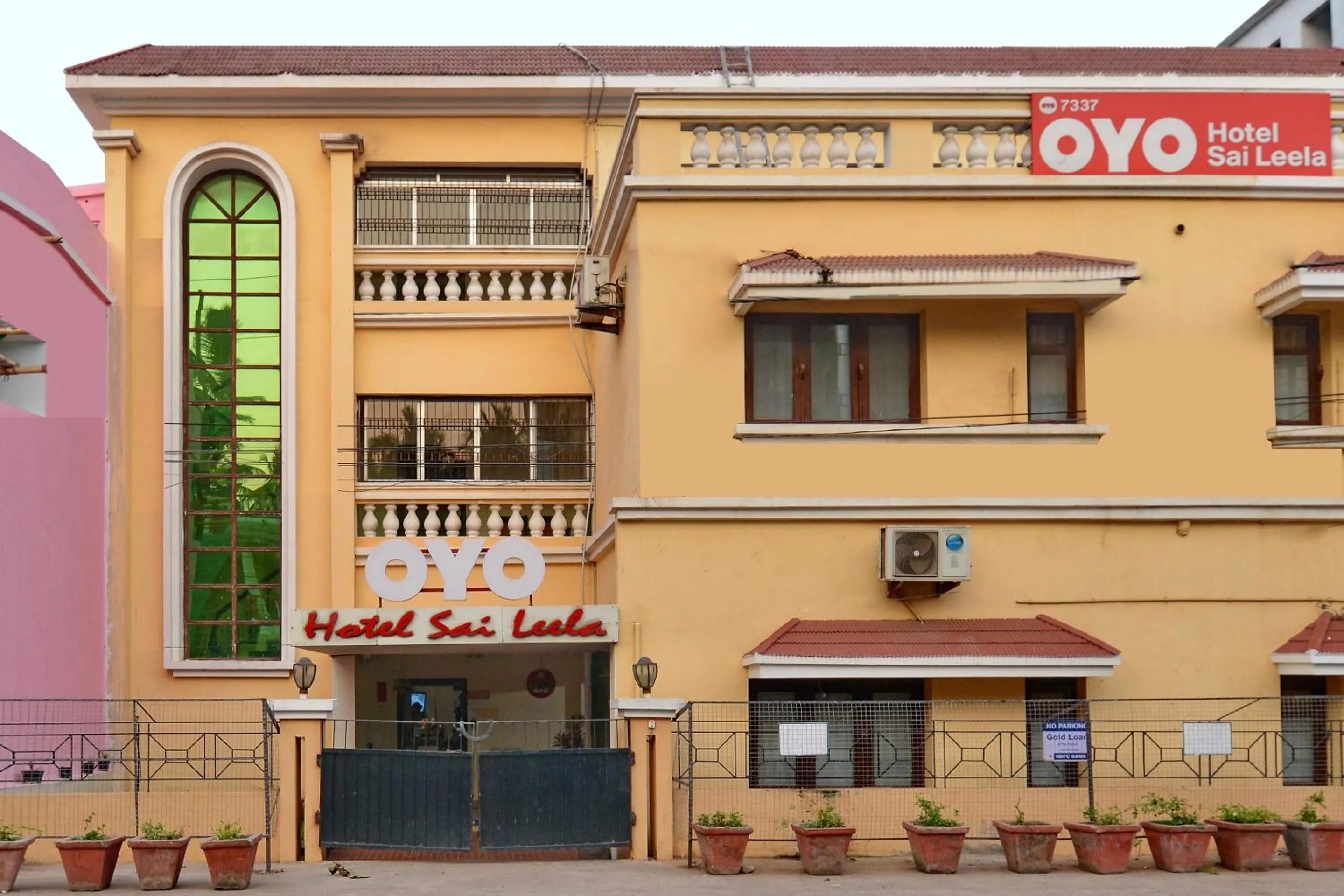 Facade/entrance in Super Hotel O Sai Leela