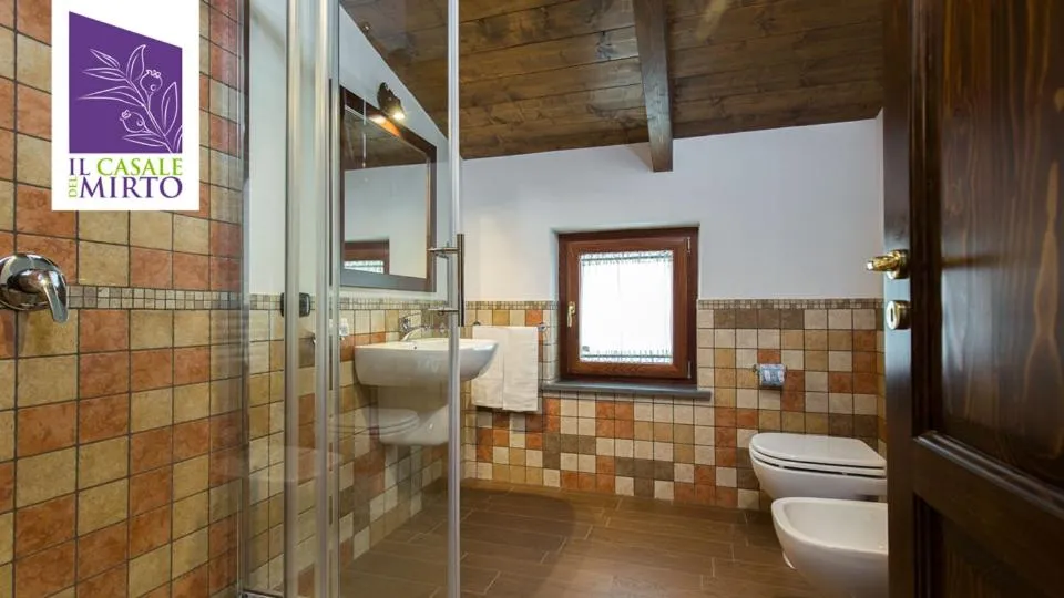 Shower in Il Casale Del Mirto
