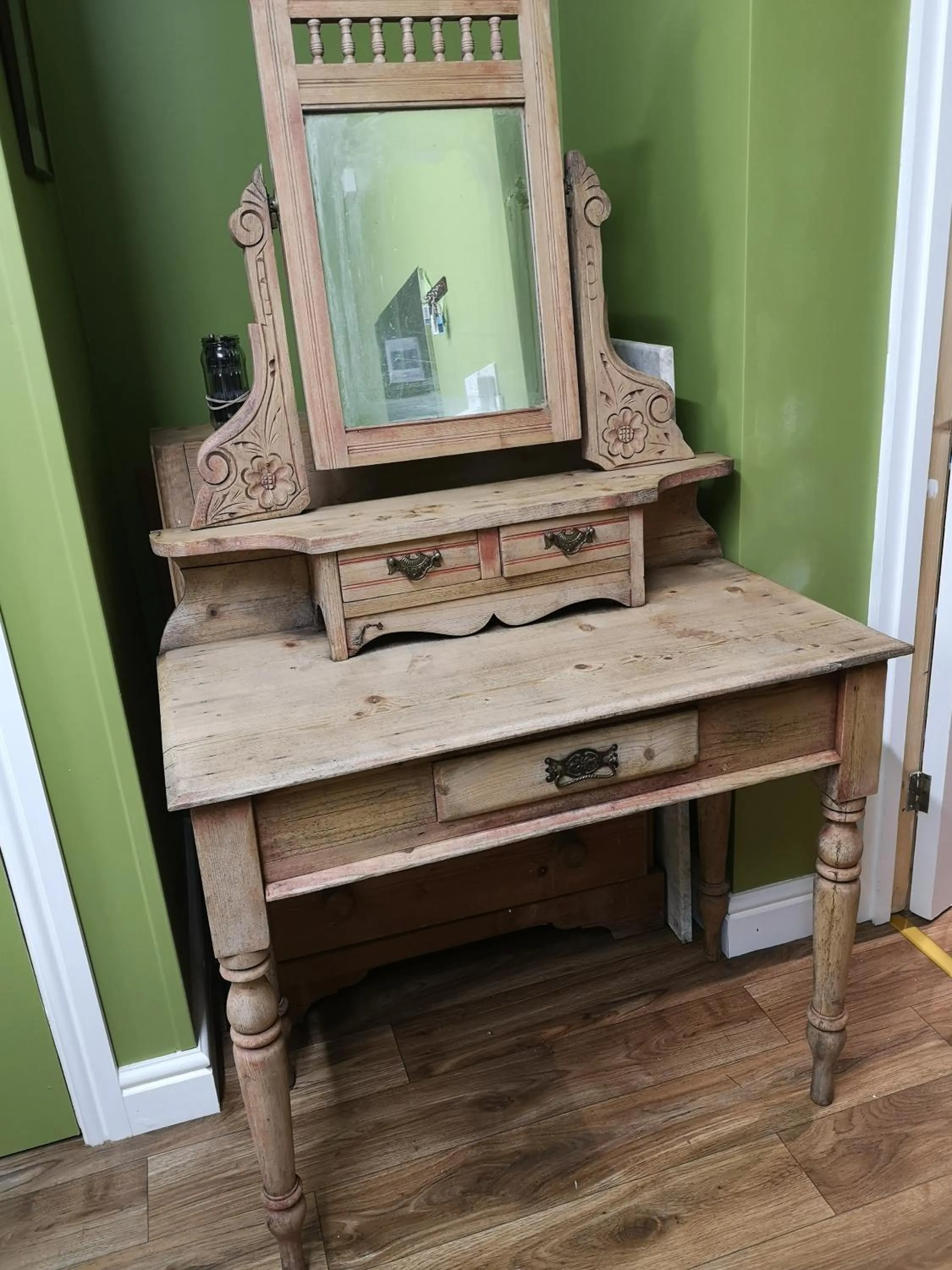 hair dresser in Brampton Dales Farm