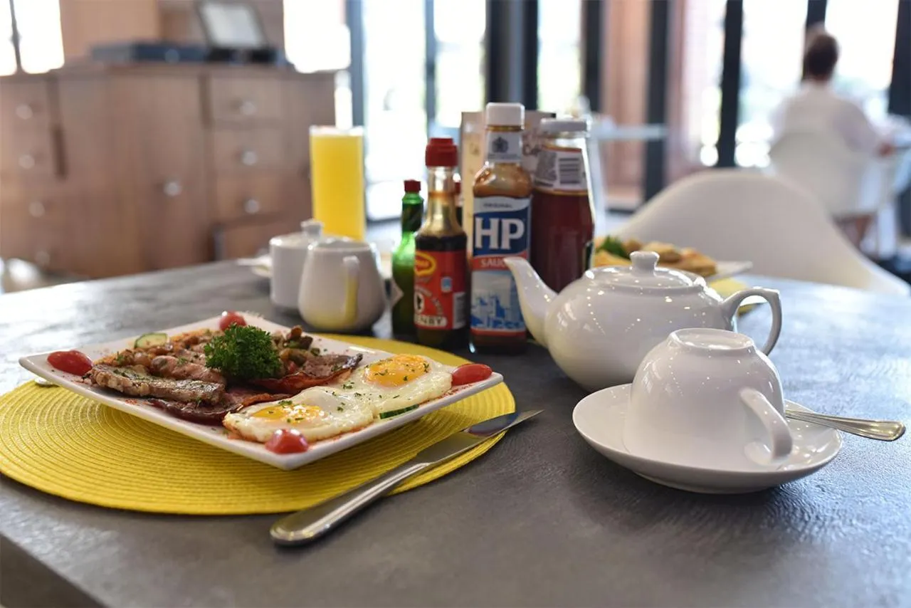 English/Irish breakfast in Regal Inn Umhlanga Gateway