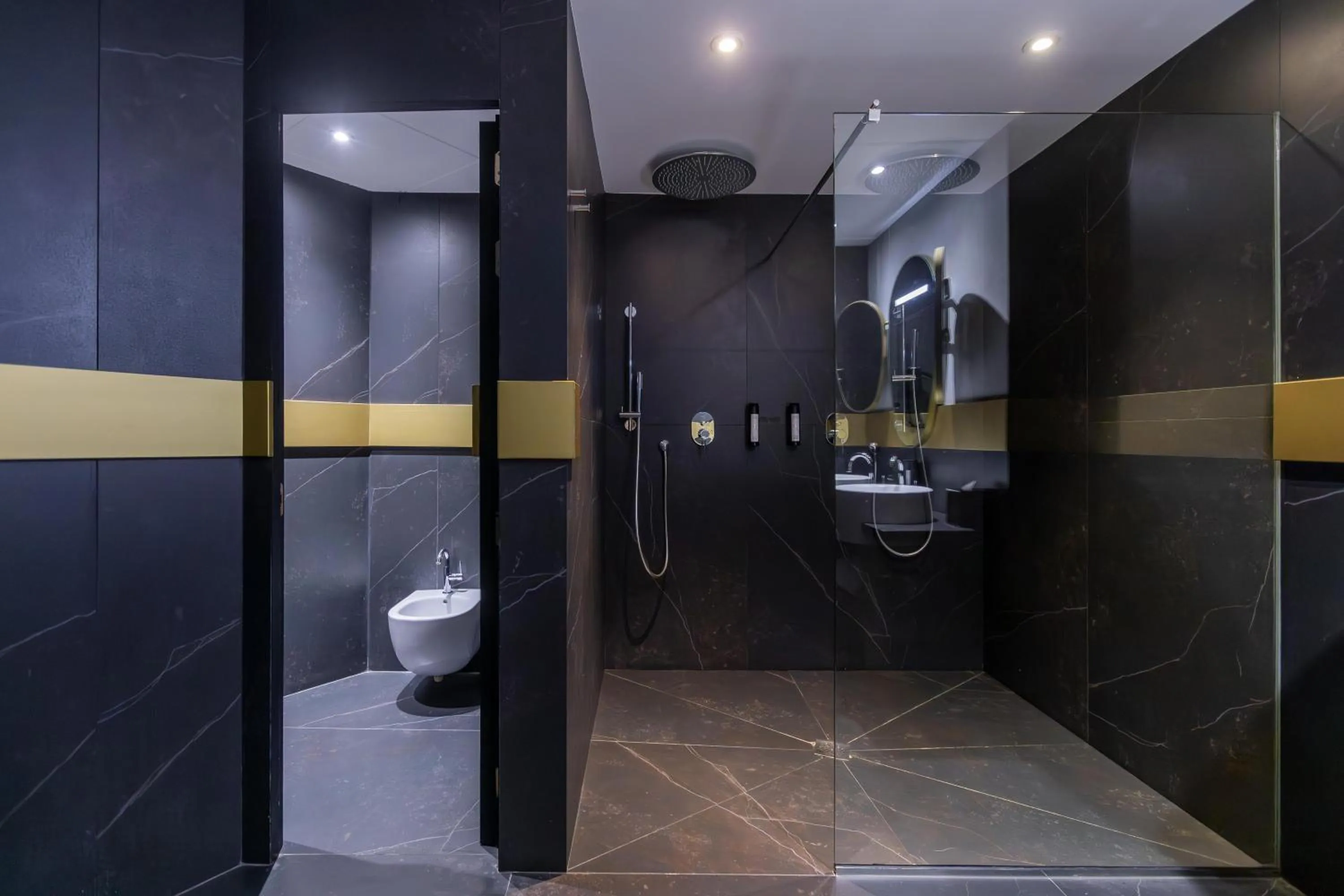 Bathroom in Soho Boutique Granada