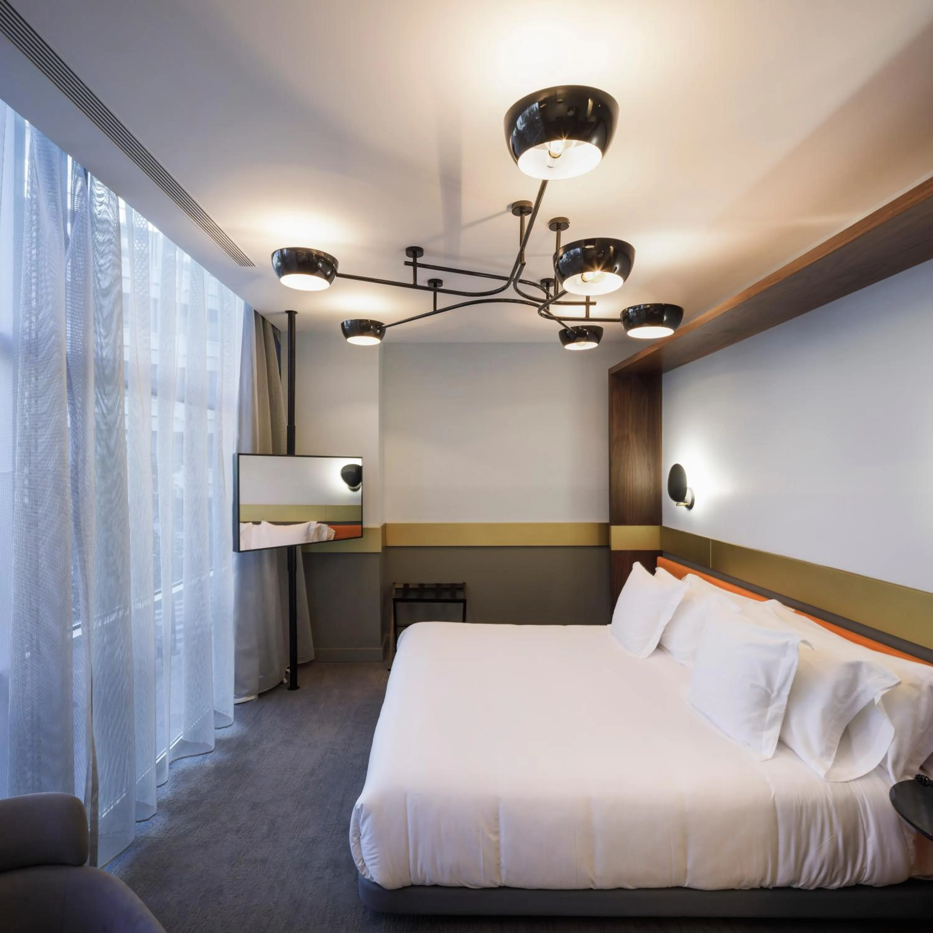 Bedroom, Bed in Hotel Colón Centro