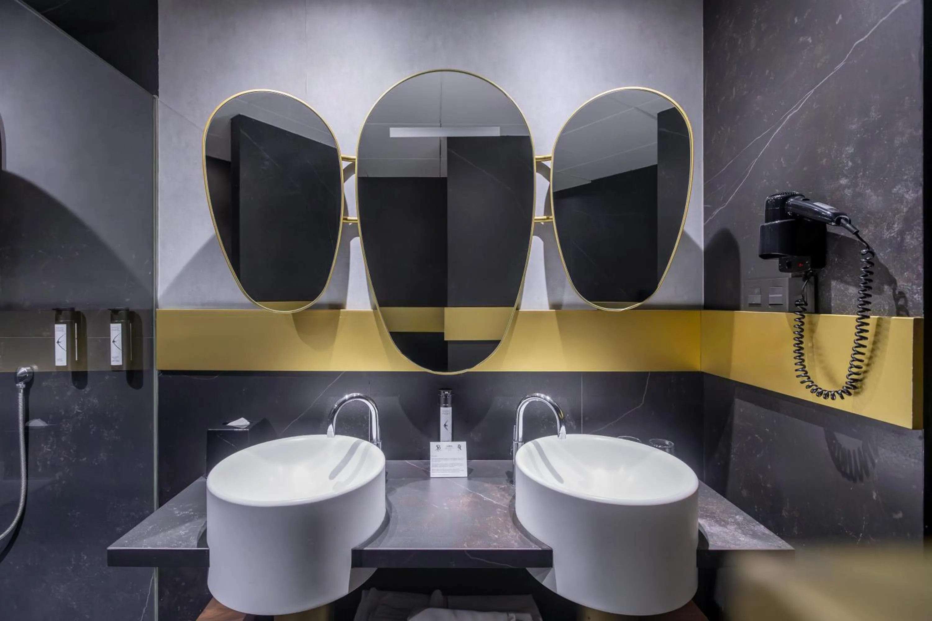 Bathroom in Soho Boutique Granada