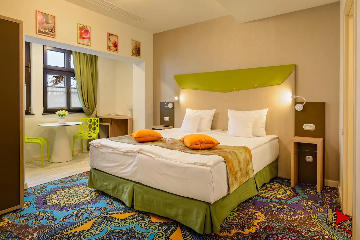 Bed in Blumenhaus Sibiu