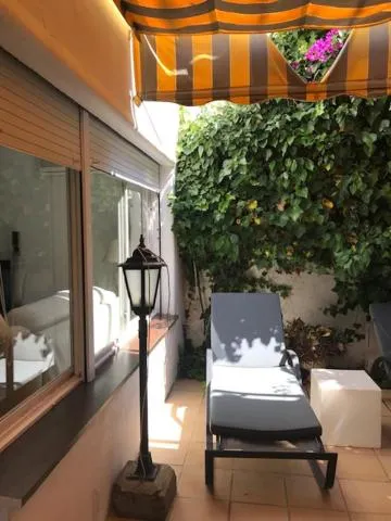 Balcony/Terrace, Bed in Urbanizacion Puerto Rey