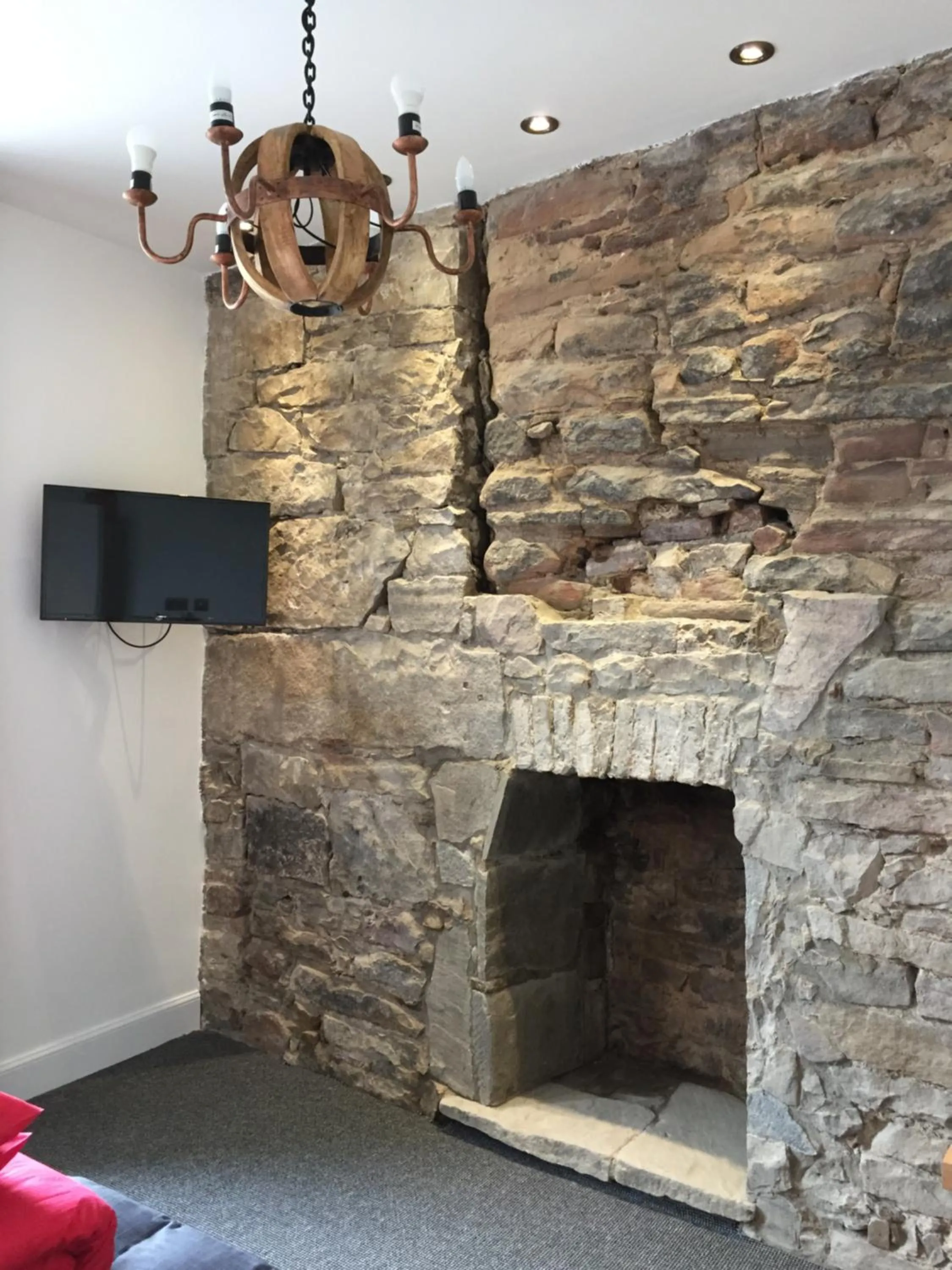 Decorative detail in Royal Mile Suites by the Castle