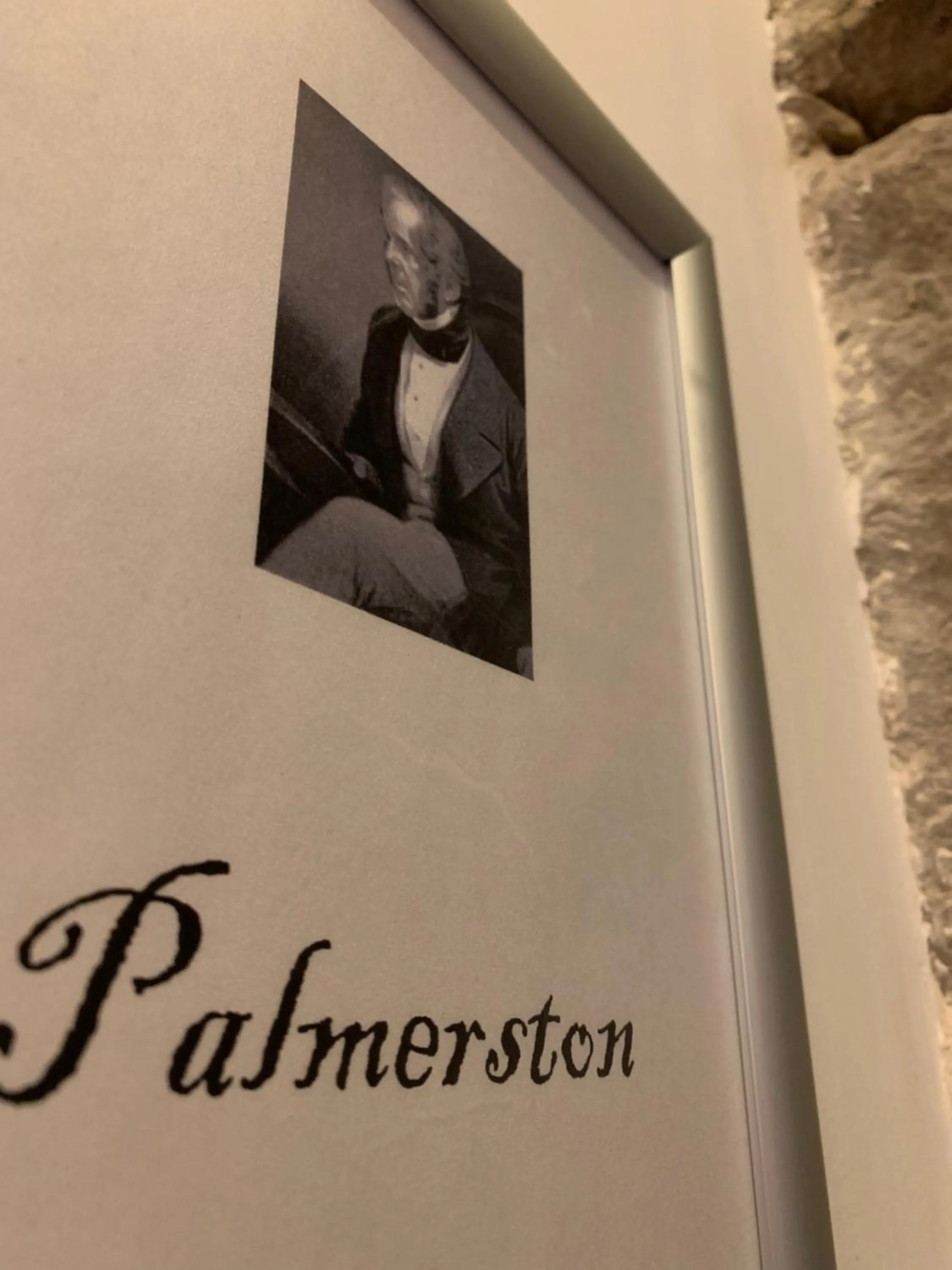 Property logo or sign in Royal Mile Suites by the Castle