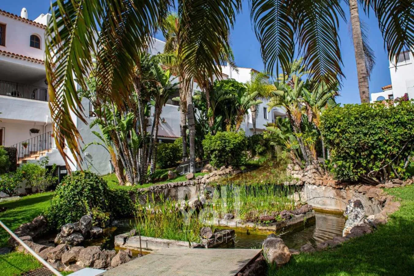 Property building in Apartment Fairways Club