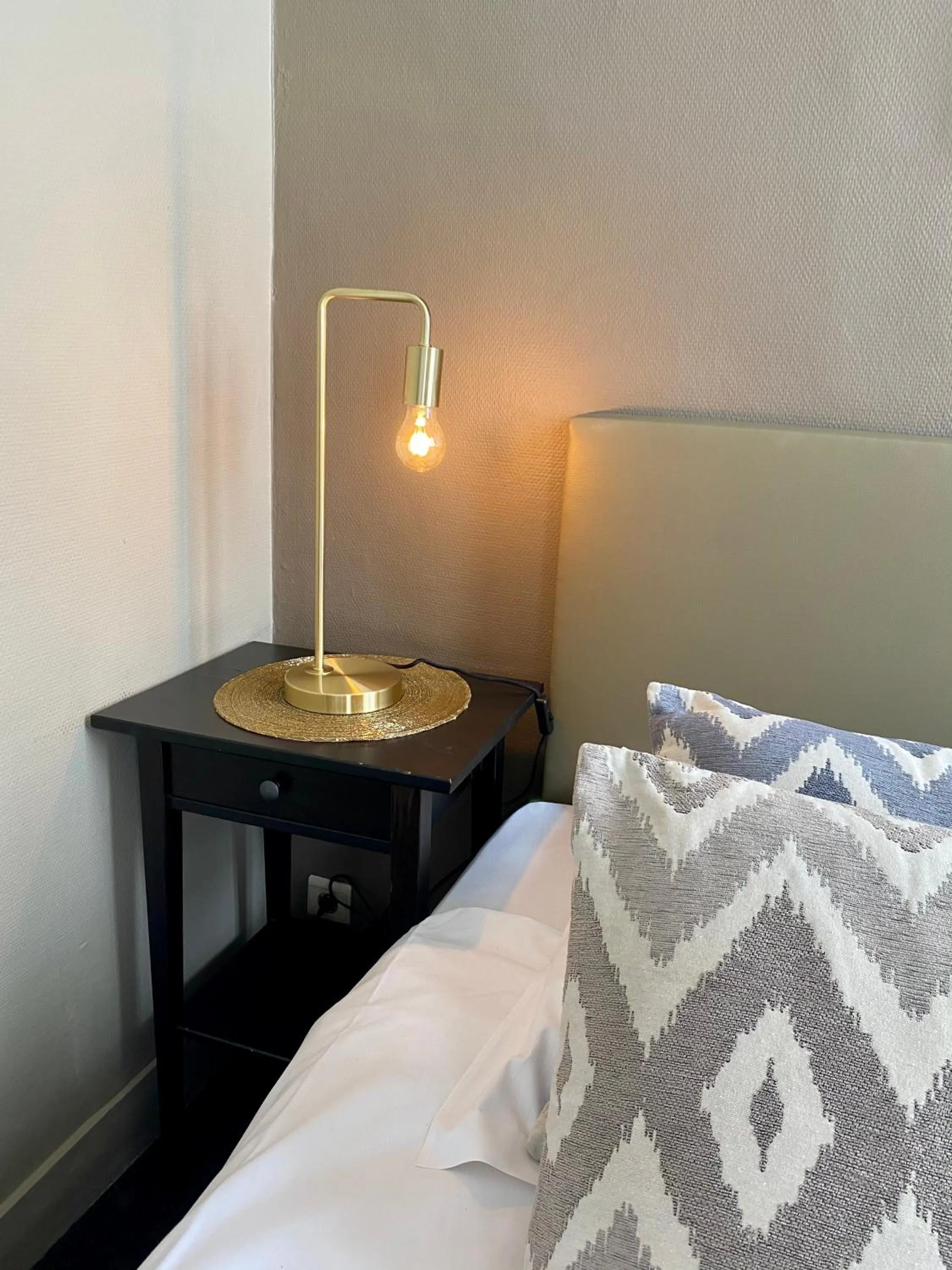 Bed in Logies Graaf Van Vlaanderen