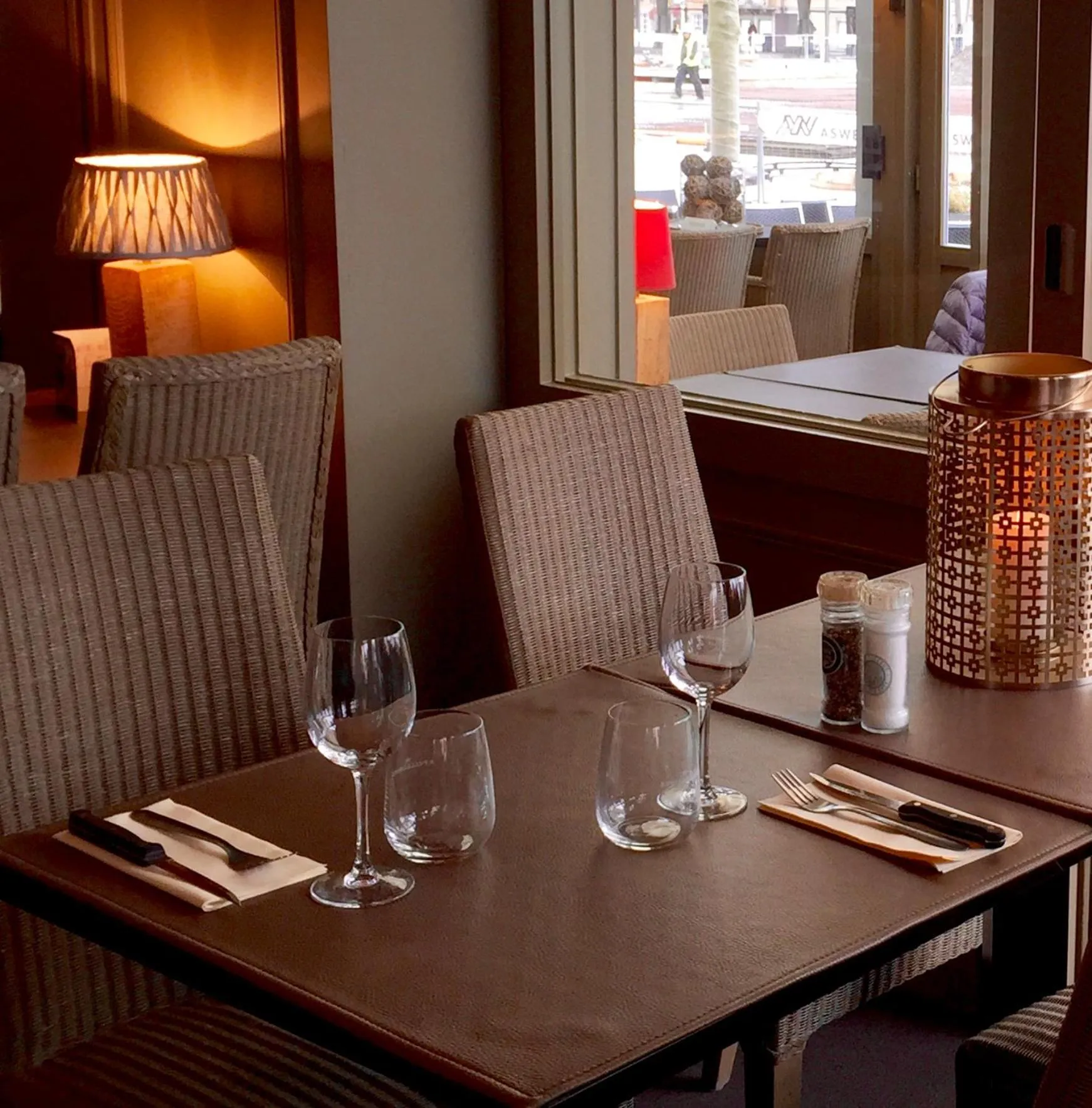 Dining area in Logies Graaf Van Vlaanderen