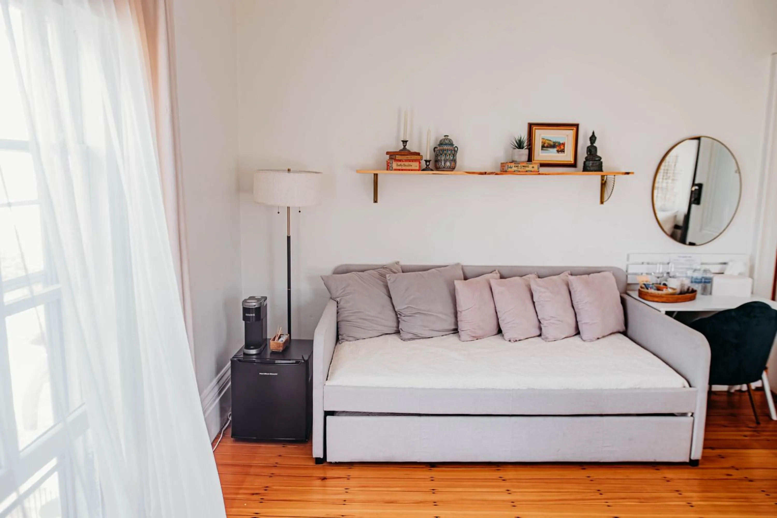 The Montague Rose Inn & Cafe