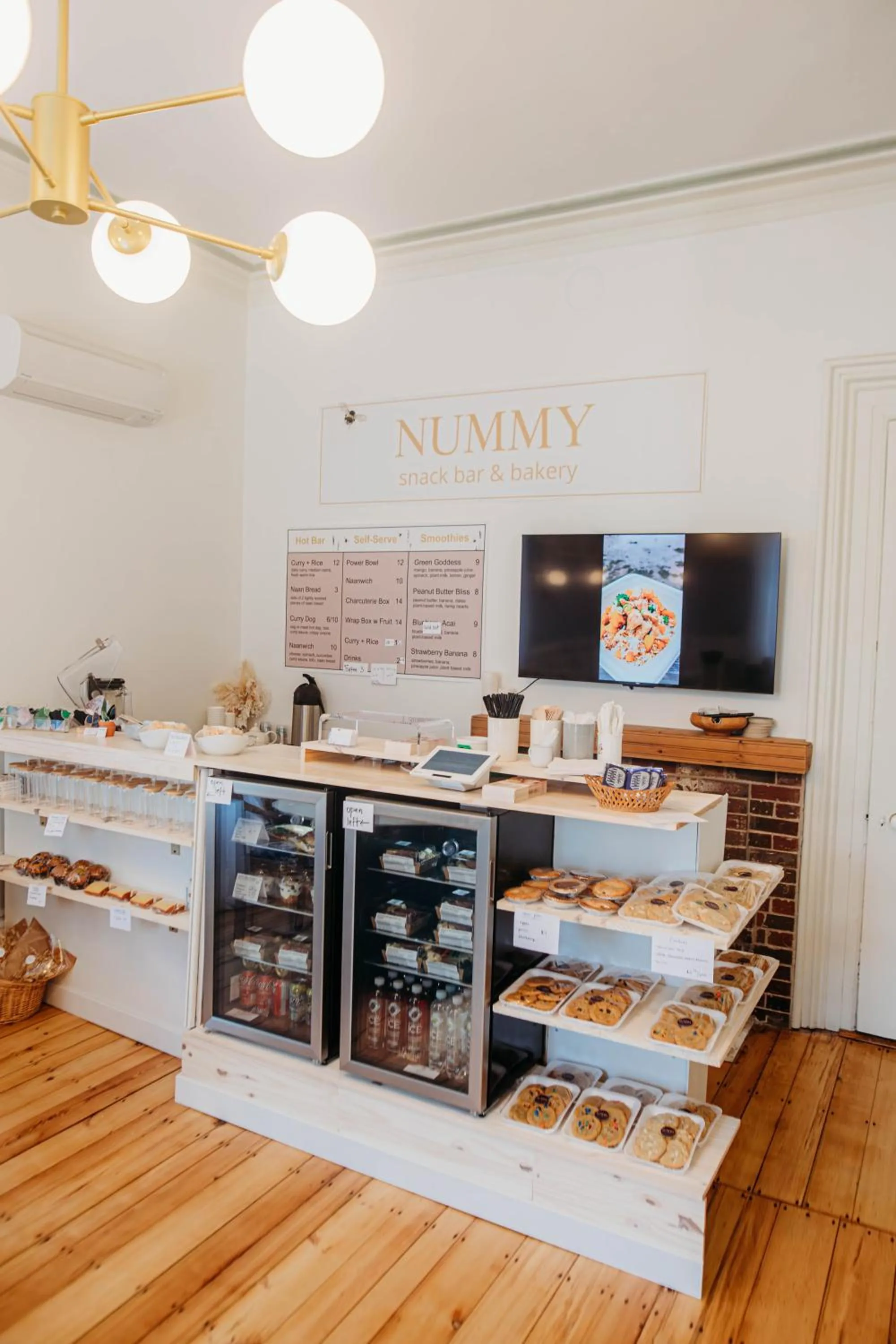 Restaurant/places to eat in The Montague Rose Inn & Cafe