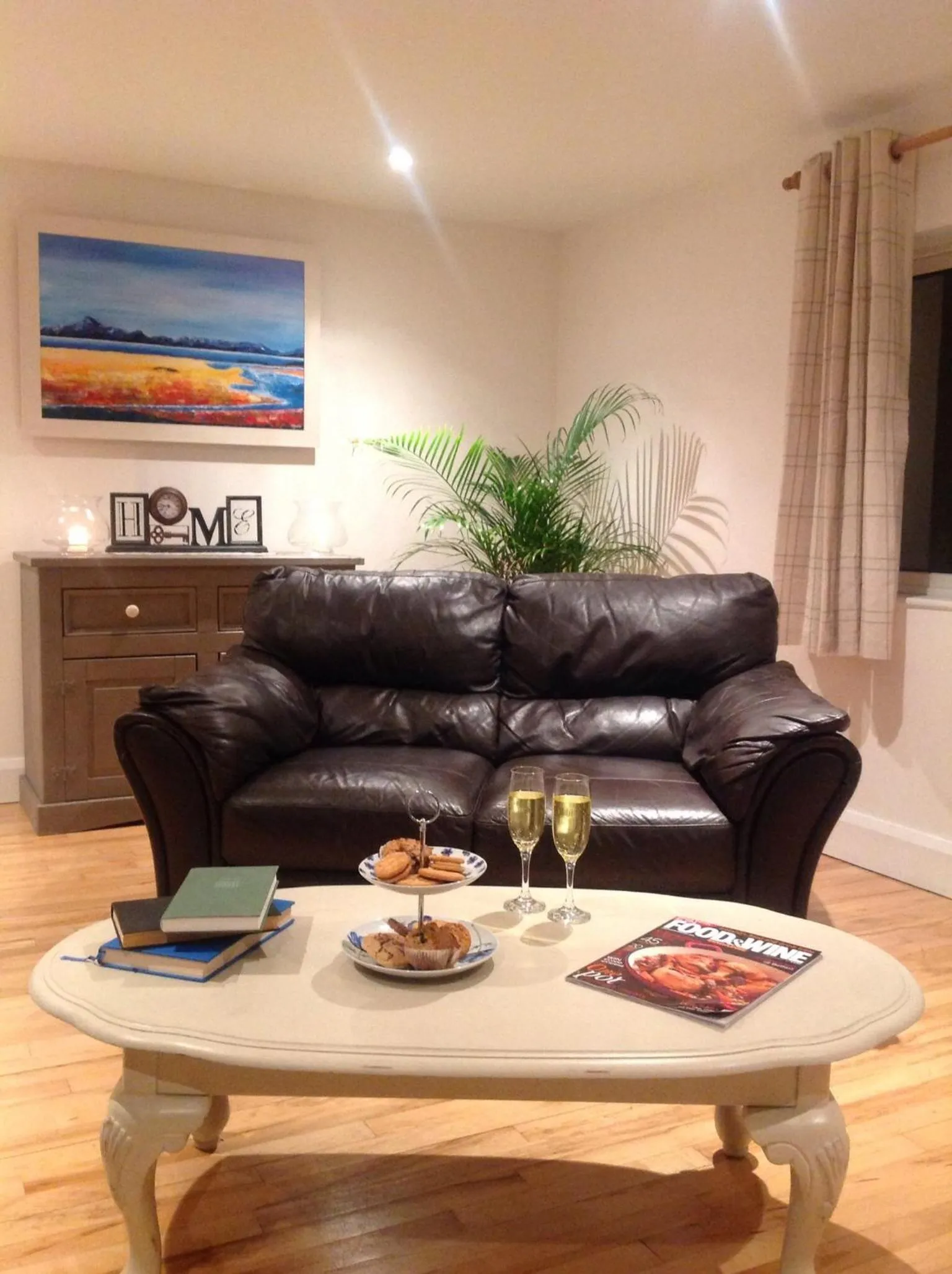 Communal lounge/ TV room in Mulranny House