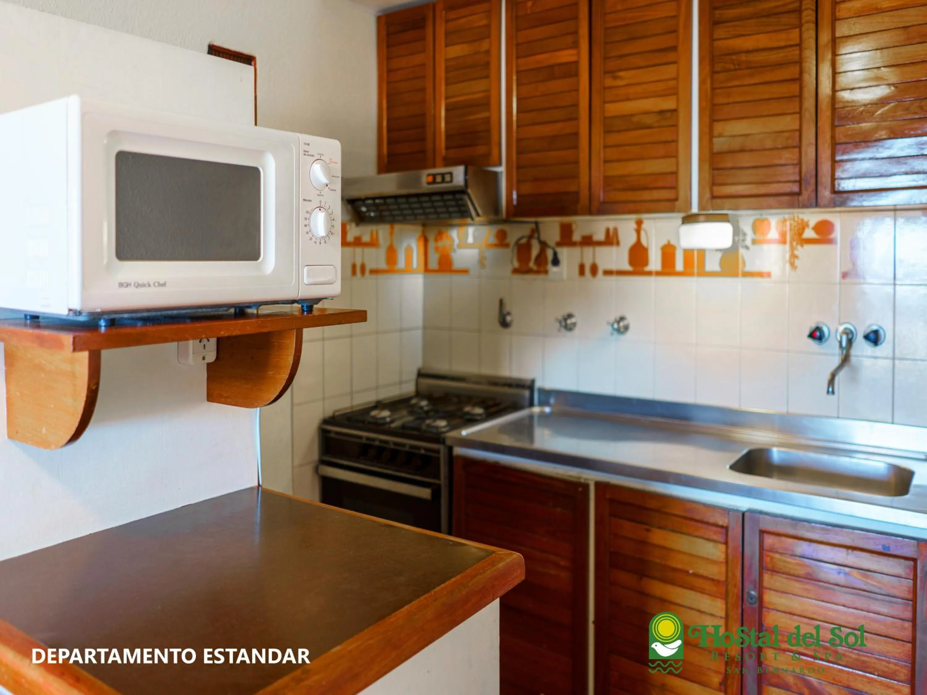 kitchen in Hostal del Sol
