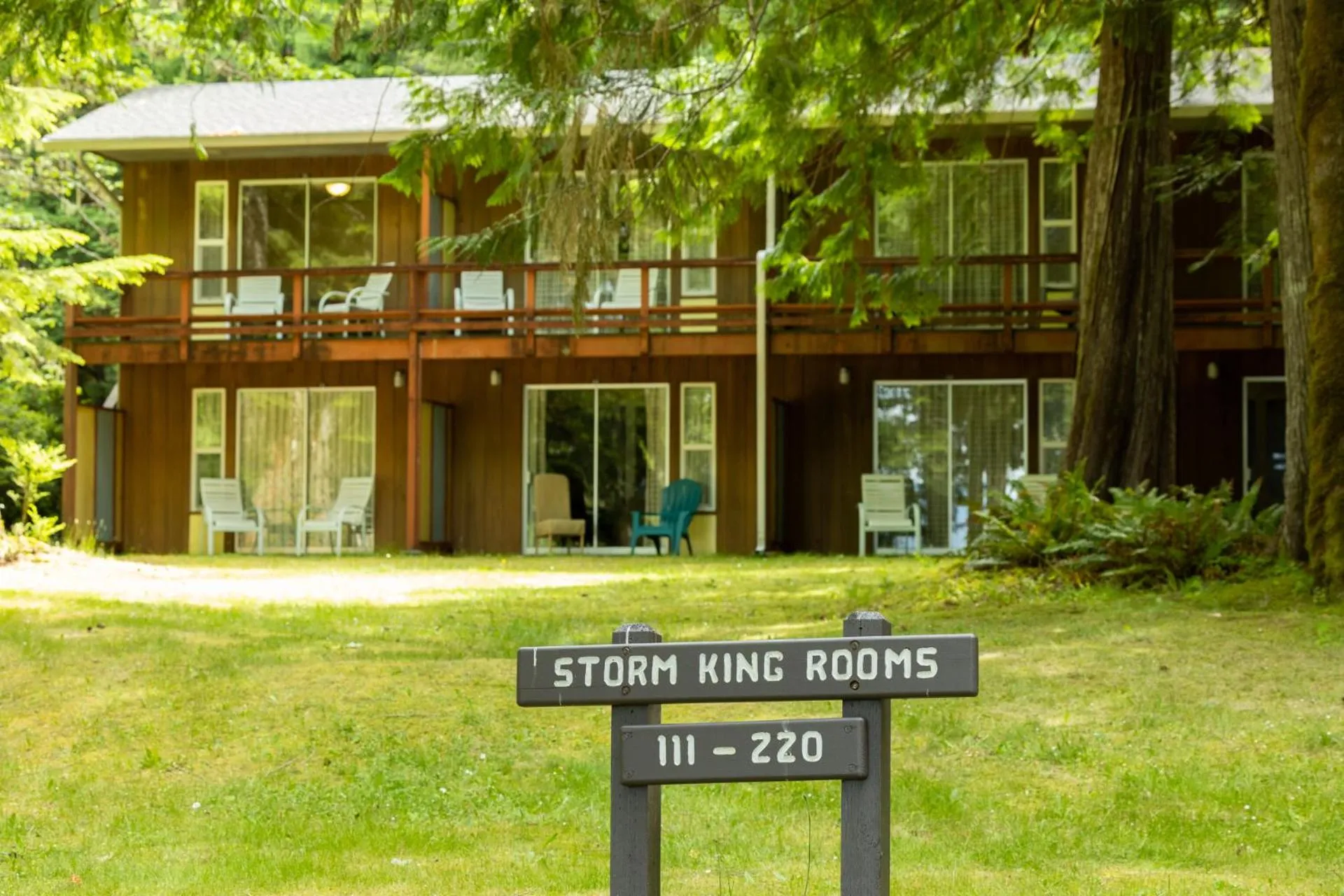 Property building in Lake Crescent Lodge