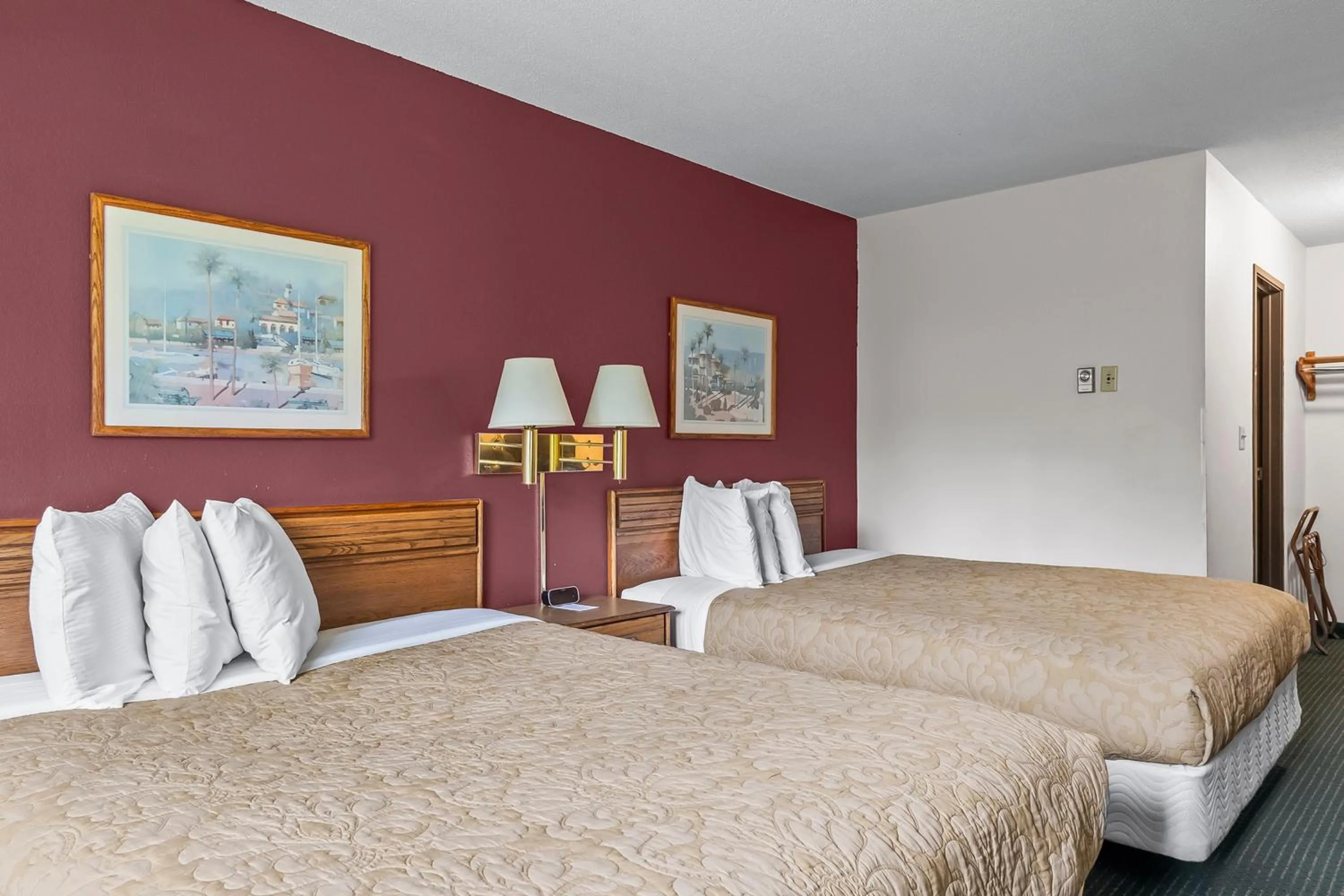 Bedroom, Bed in Wautoma Inn by OYO near Airport WI 73