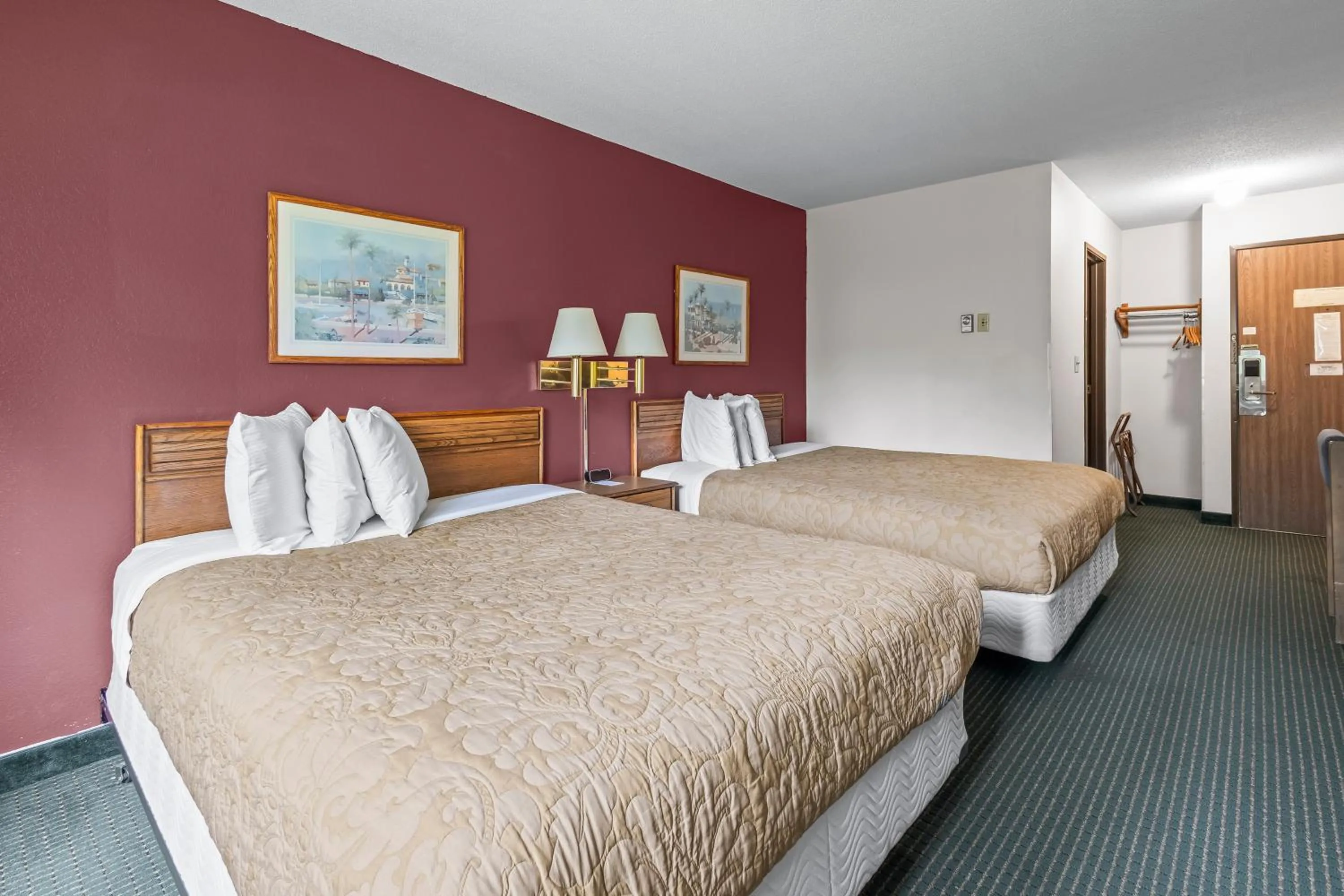 Bedroom, Bed in Wautoma Inn by OYO near Airport WI 73