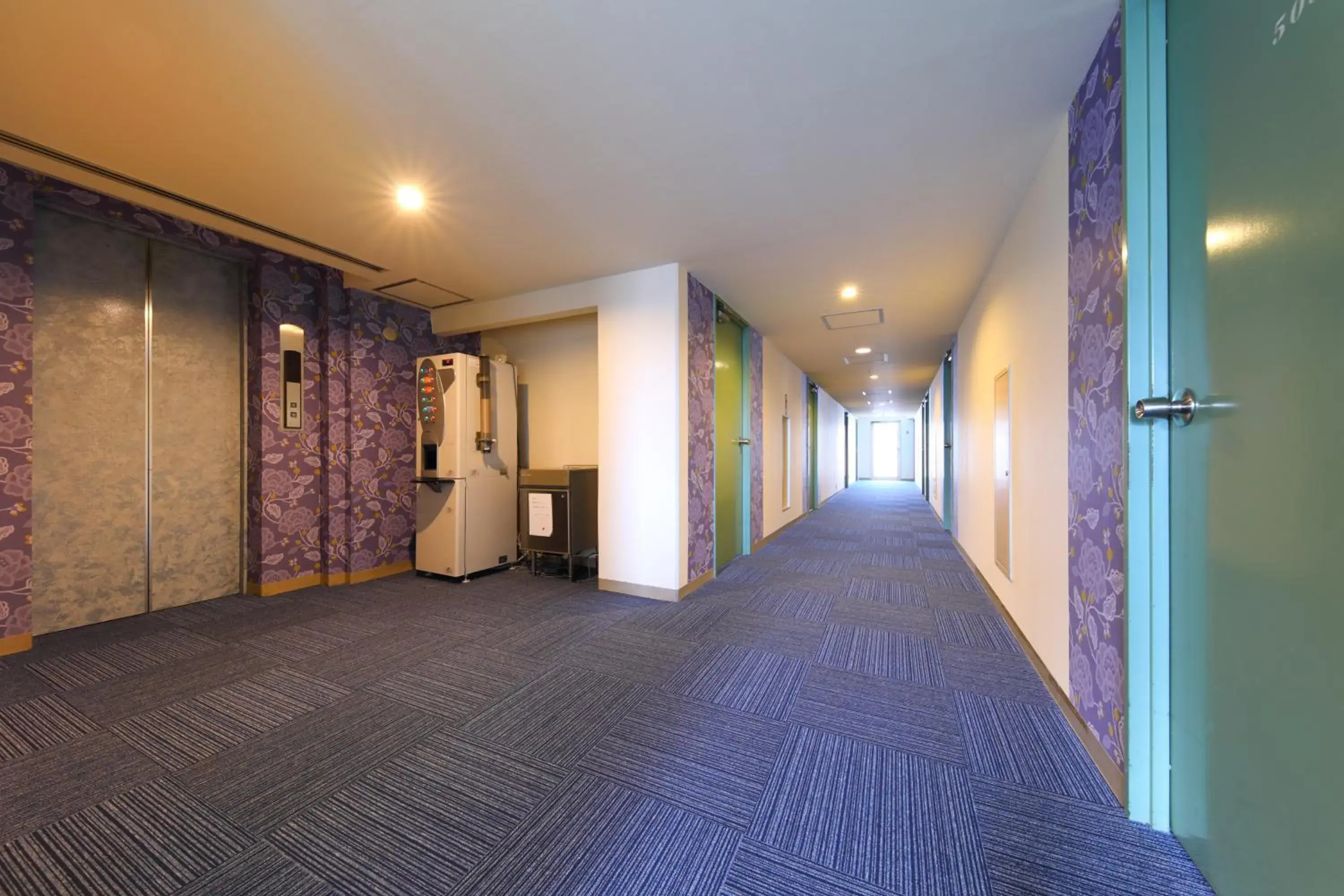 Double Room in Business Hotel Star Double Room in Business Hotel Star