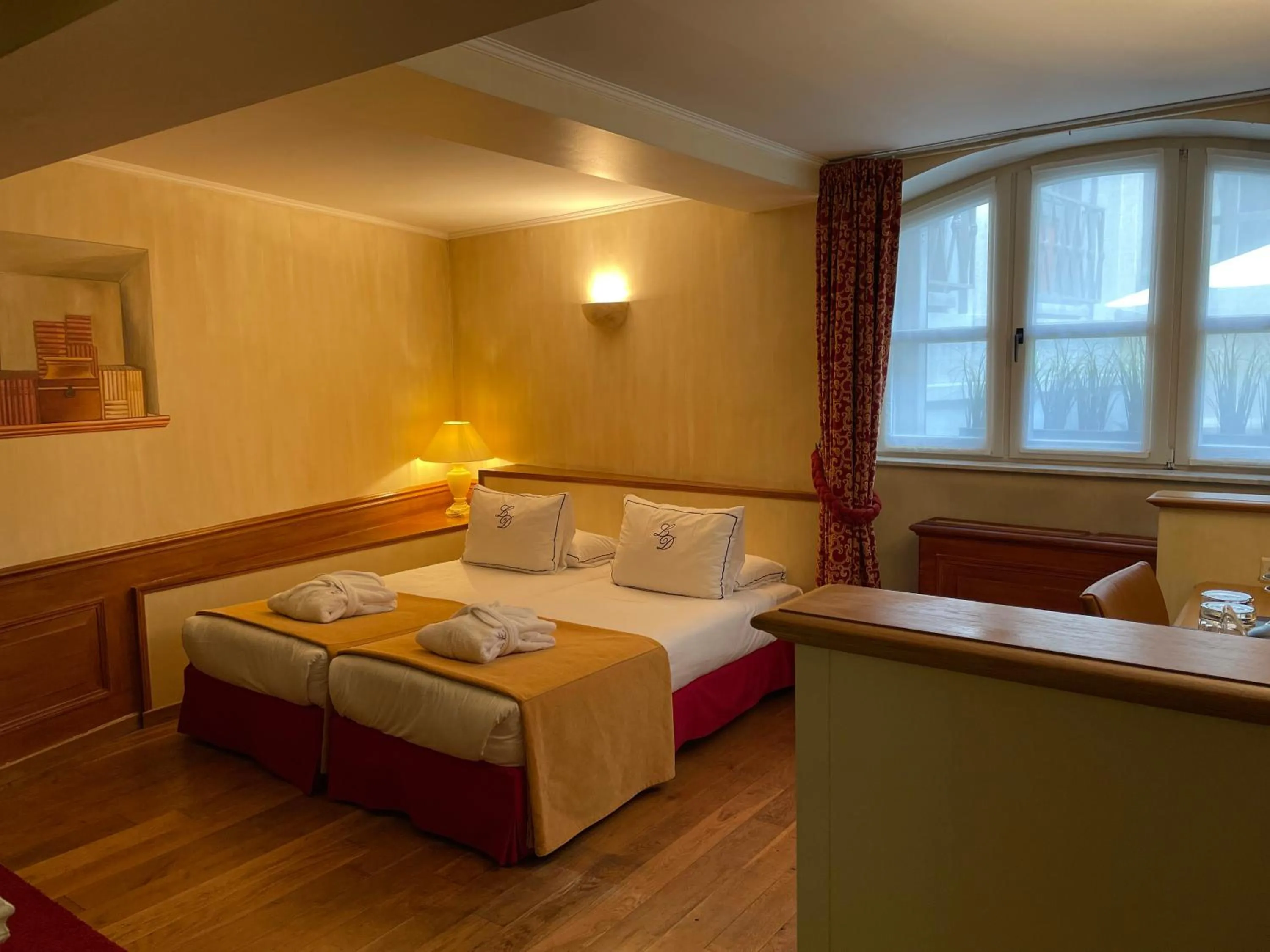 Bedroom, Bed in Hotel le Dixseptieme