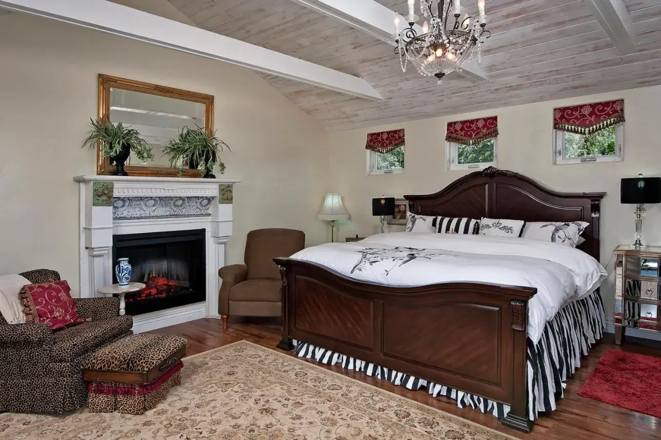 Cottage in Cozy Rose Inn Cottage in Cozy Rose Inn