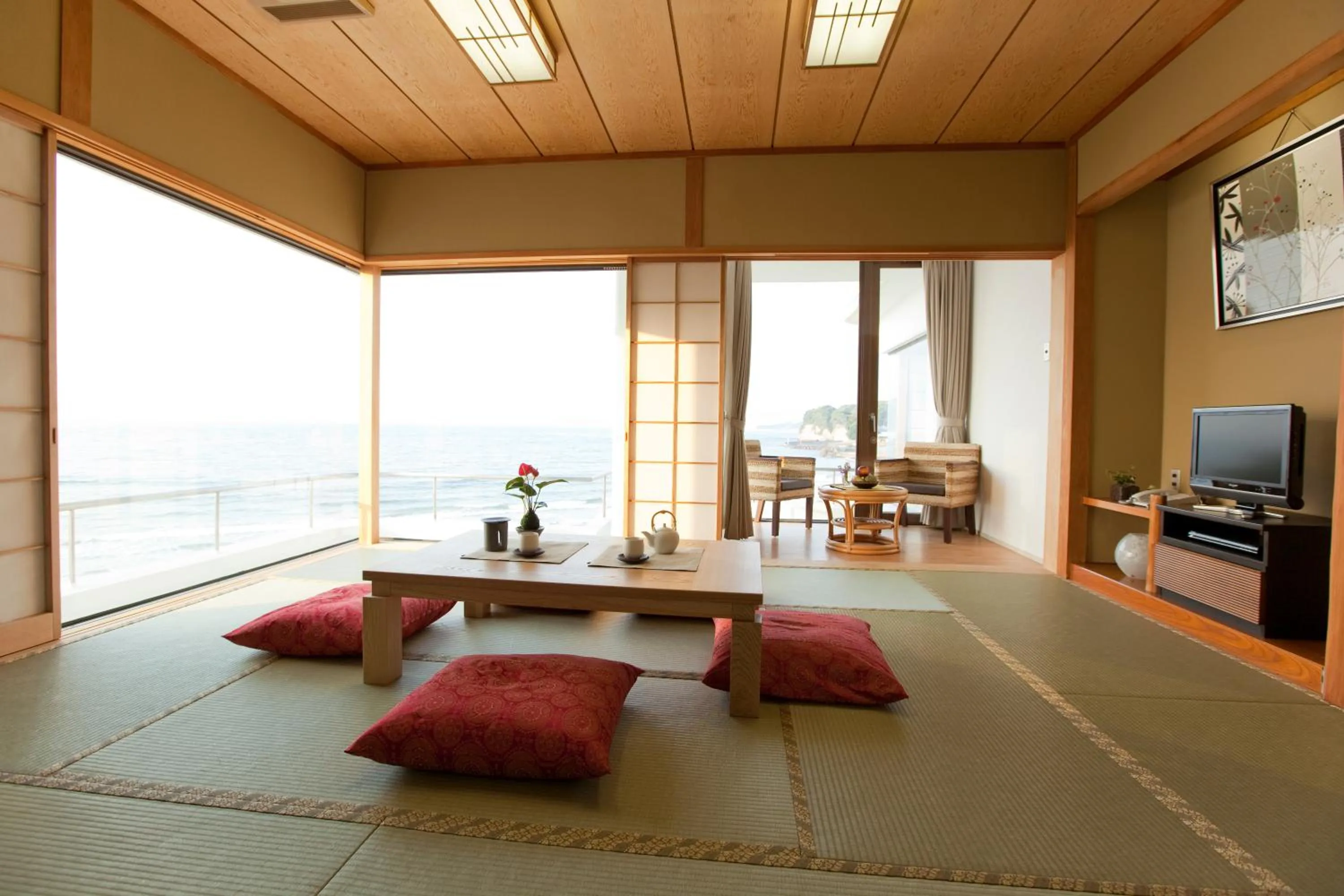 Photo of the whole room in Sundance Resort Onjuku