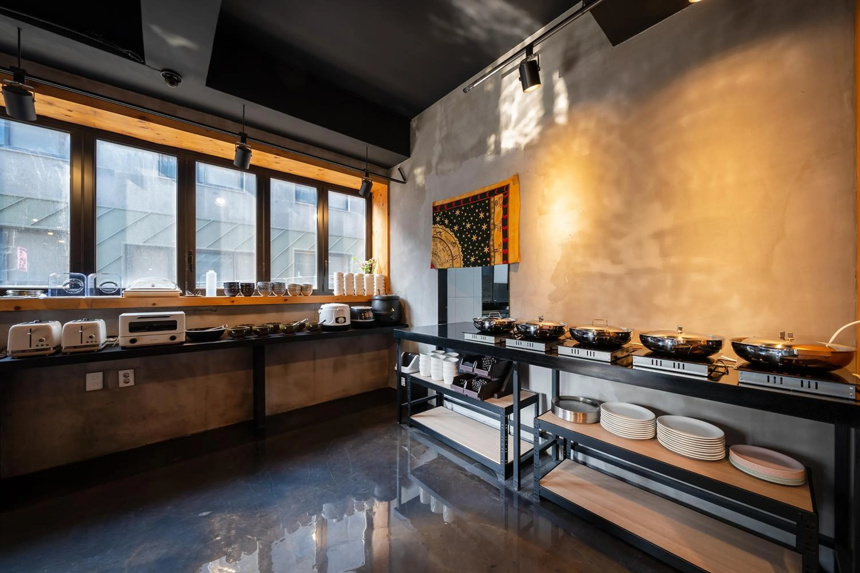 Restaurant/places to eat in Malu Hotel Suwon