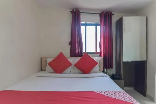 Hotel O by OYO Ak Palace Near Chhatrapati Shivaji International Airport