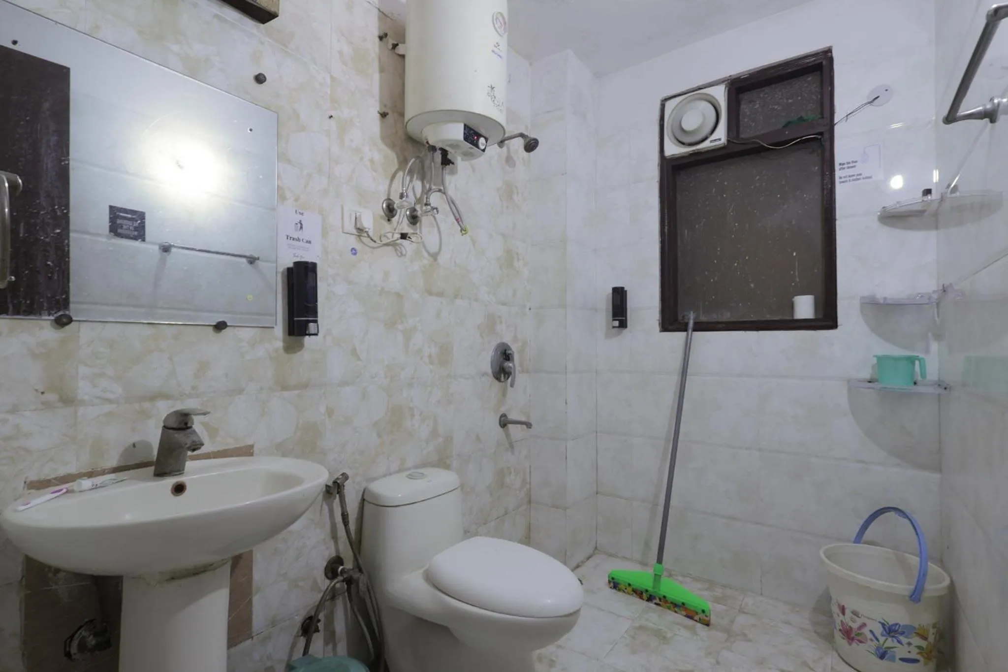 bidet in AmigosIndia