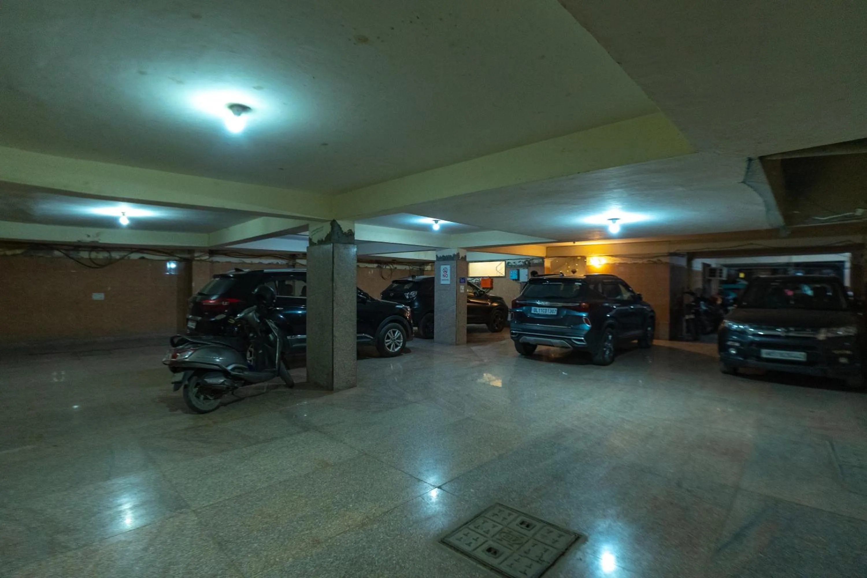 Parking in AmigosIndia