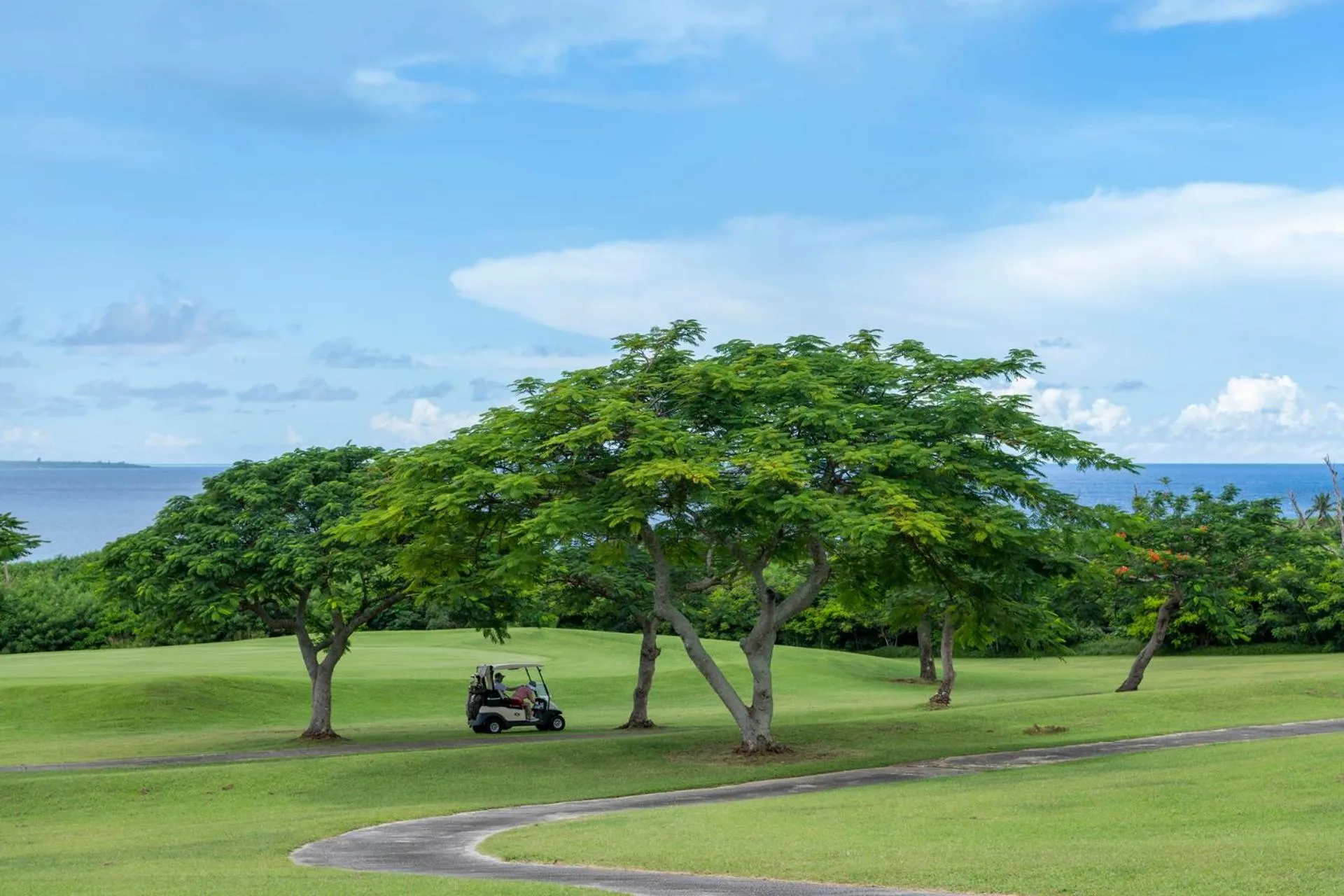 Golfcourse in Coral Ocean Resort
