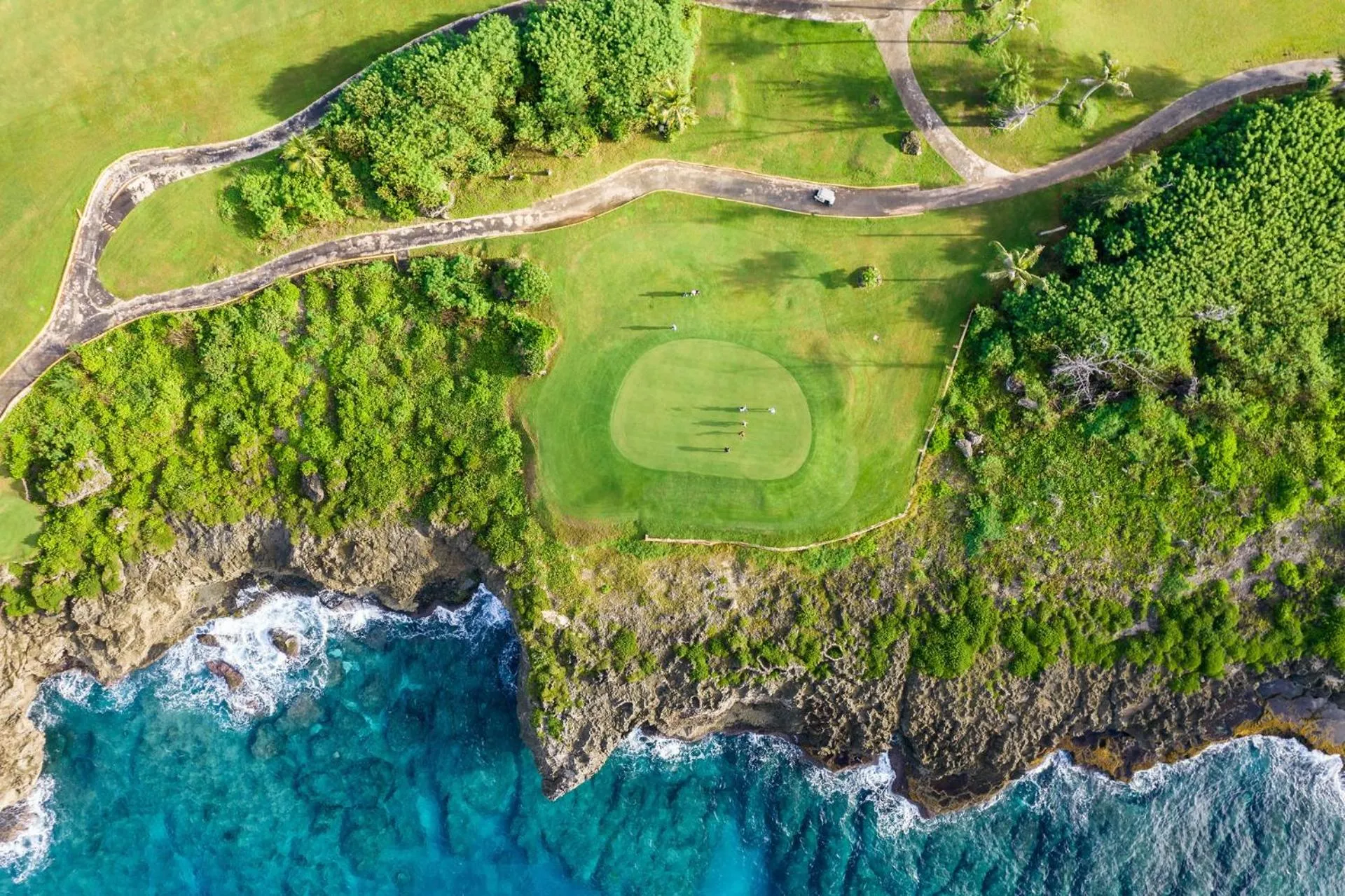 Golfcourse in Coral Ocean Resort