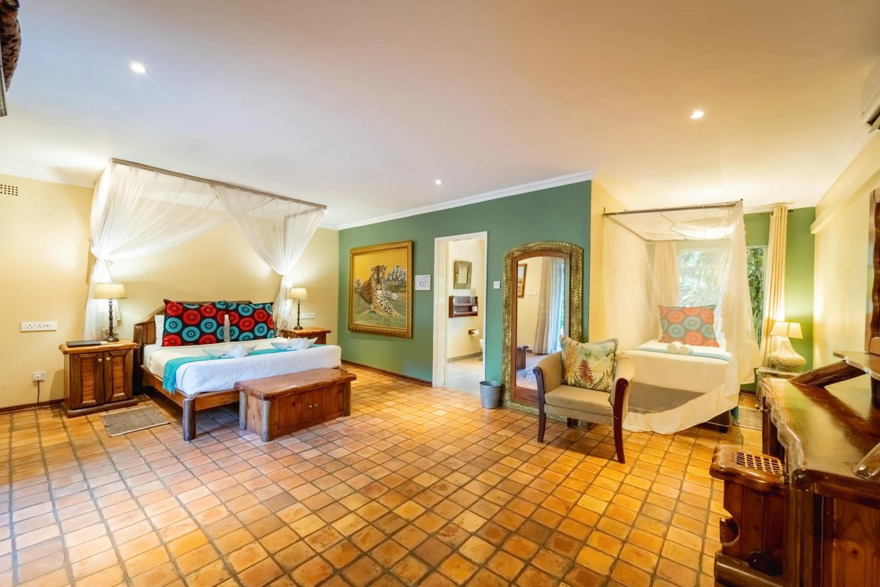 Photo of the whole room, Bed in Bayete Guest Lodge