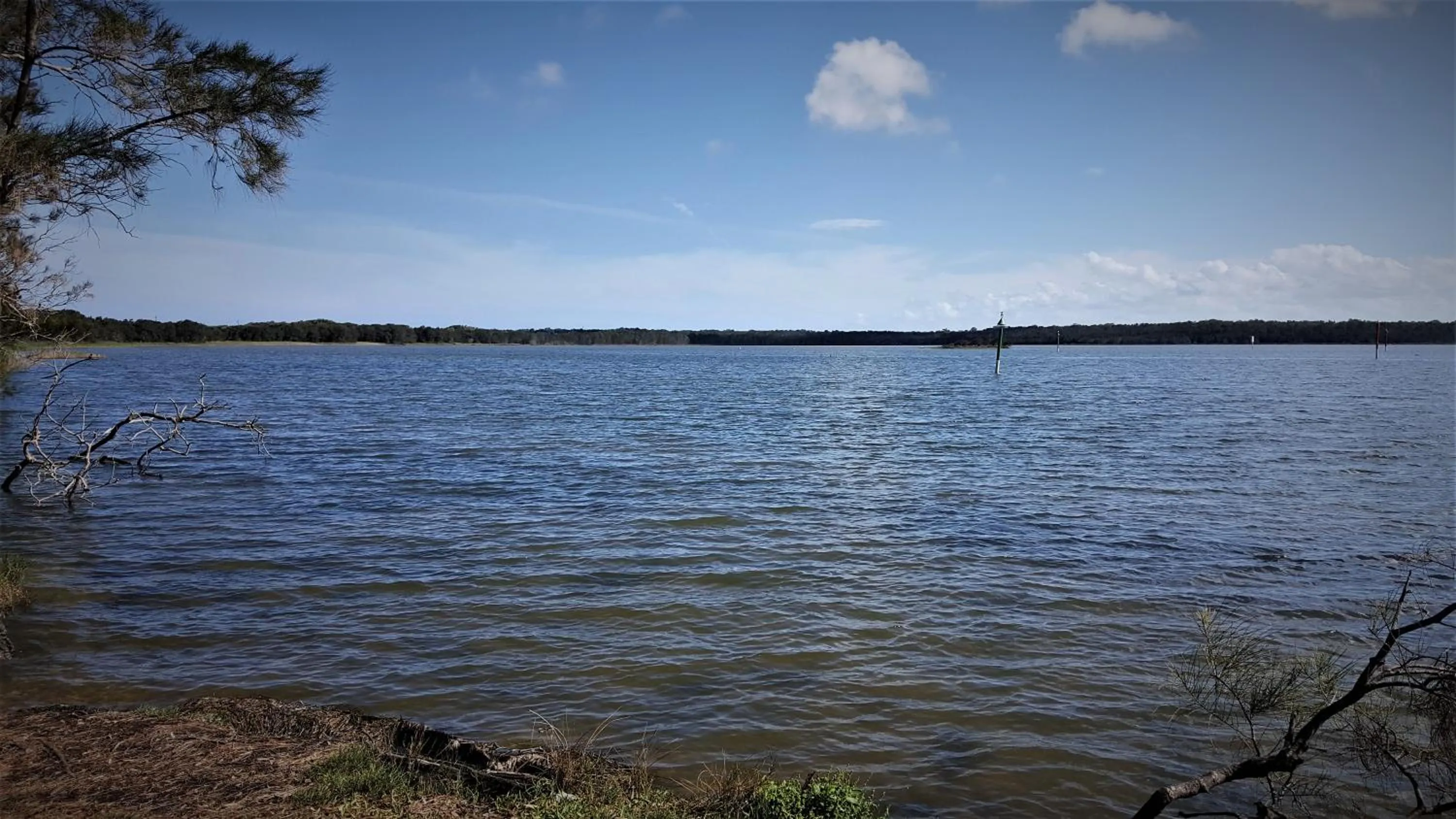Natural landscape in Hibiscus Lakeside Motel