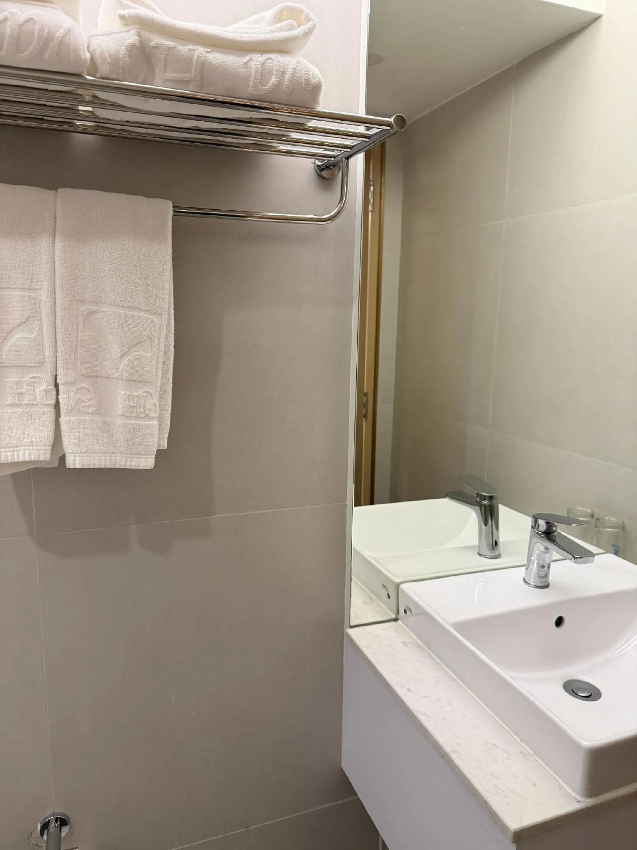 Bathroom in Viva Hotel Songkhla